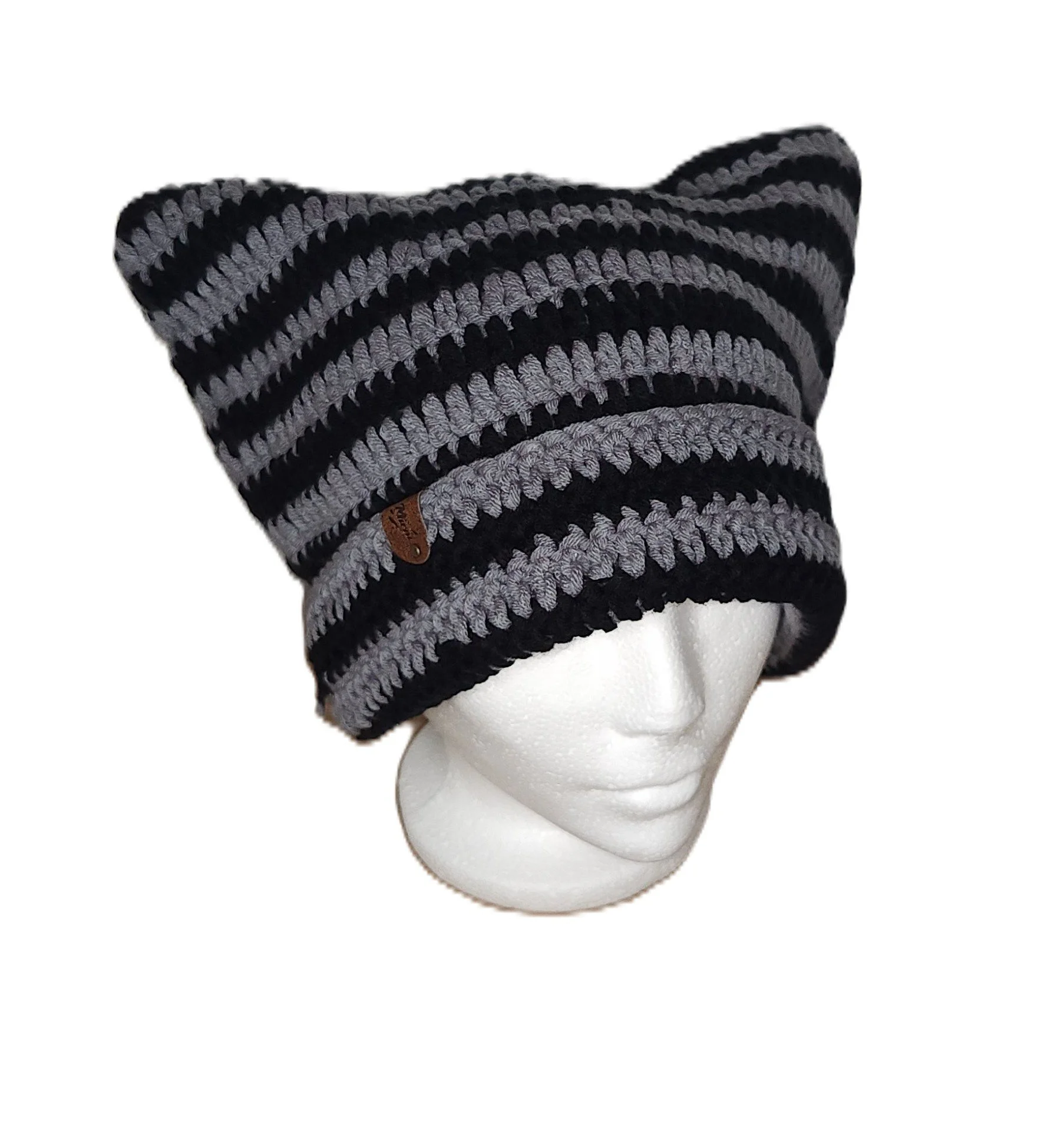 Tuque grise et noire.jpg