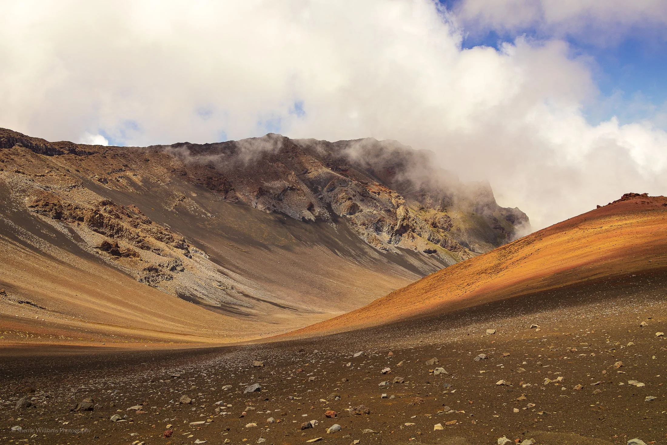 SLIDING SANDS, MAUI