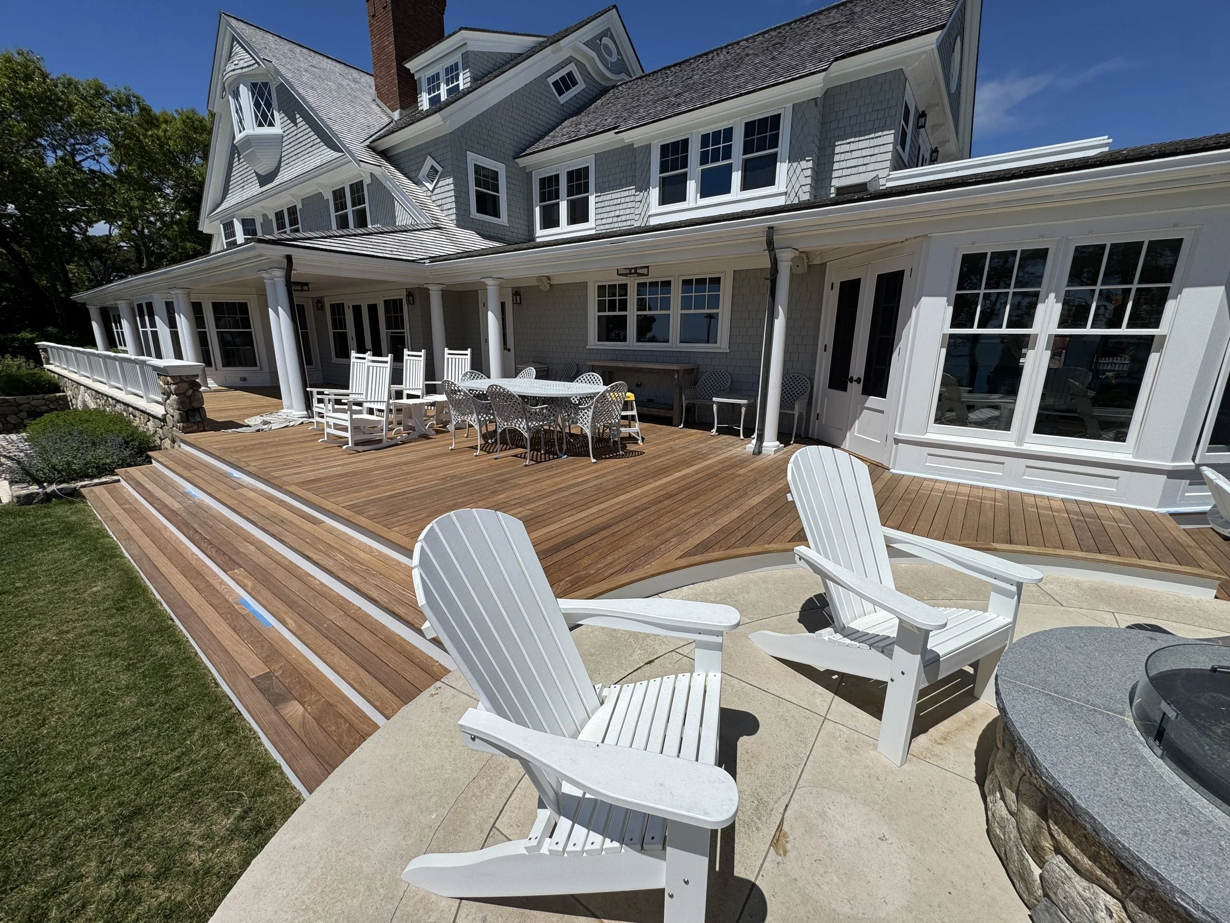 Finished carpentry work by Miranda Quality Inc