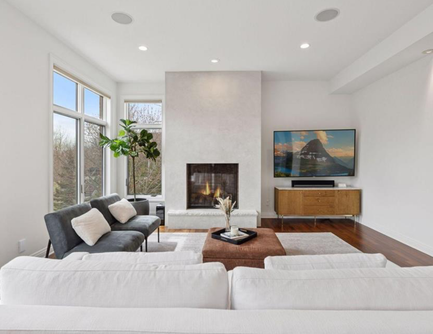 5170 KELSEY | $1,810,000 | BUYER REPRESENTATION