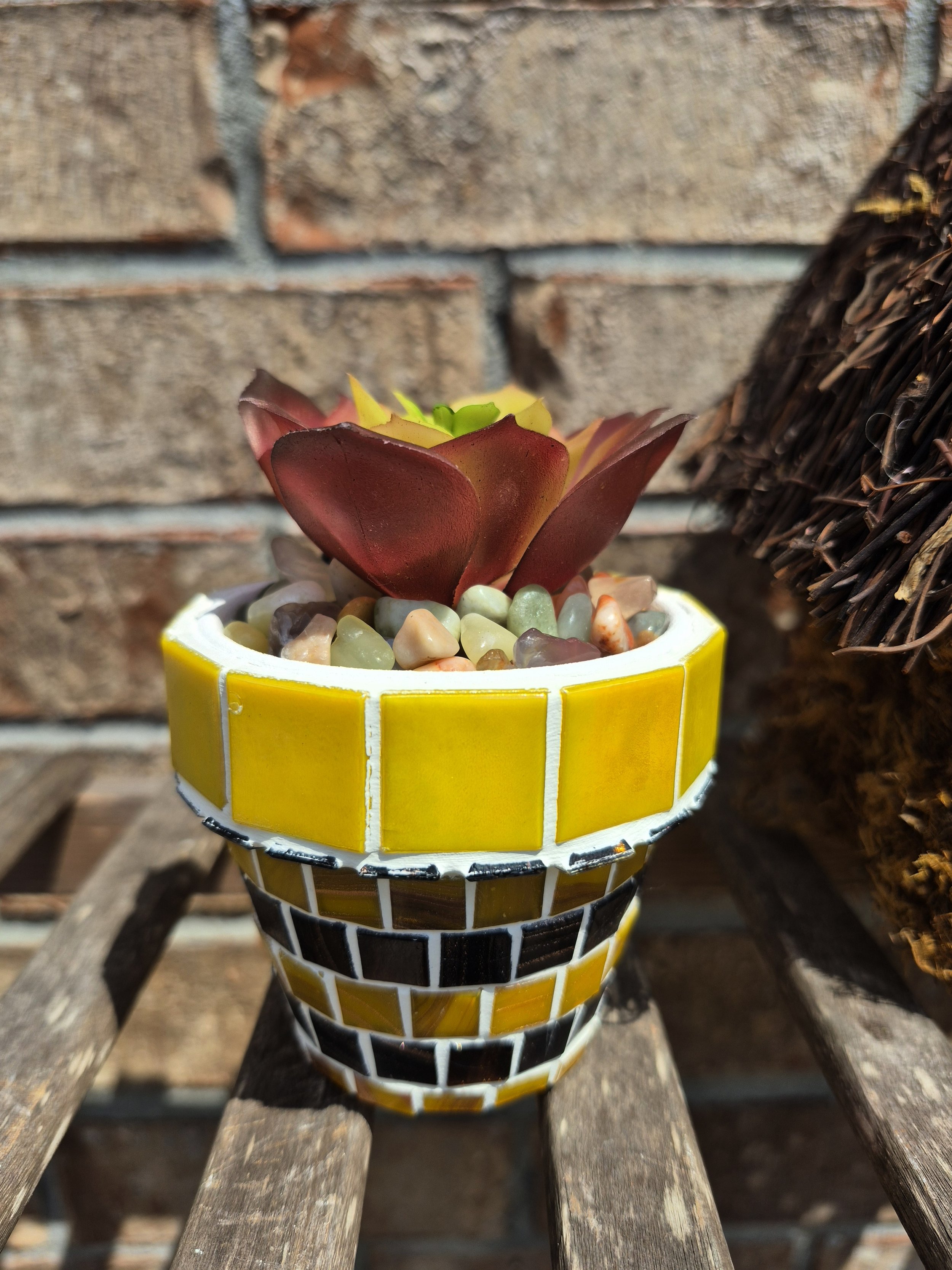 Sunlit Pebble Planter (X-Small)