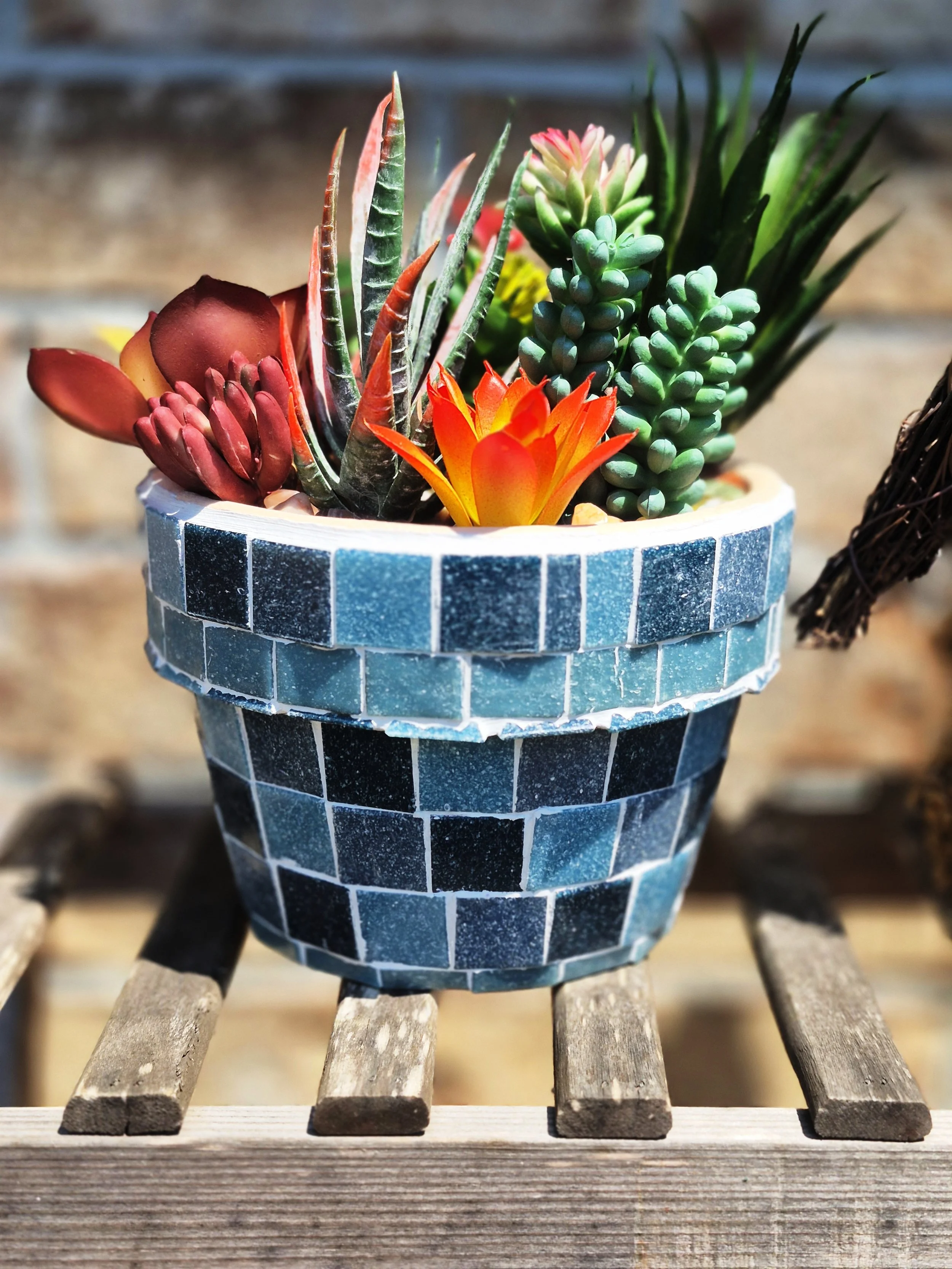 Bluebell Planter (Medium)