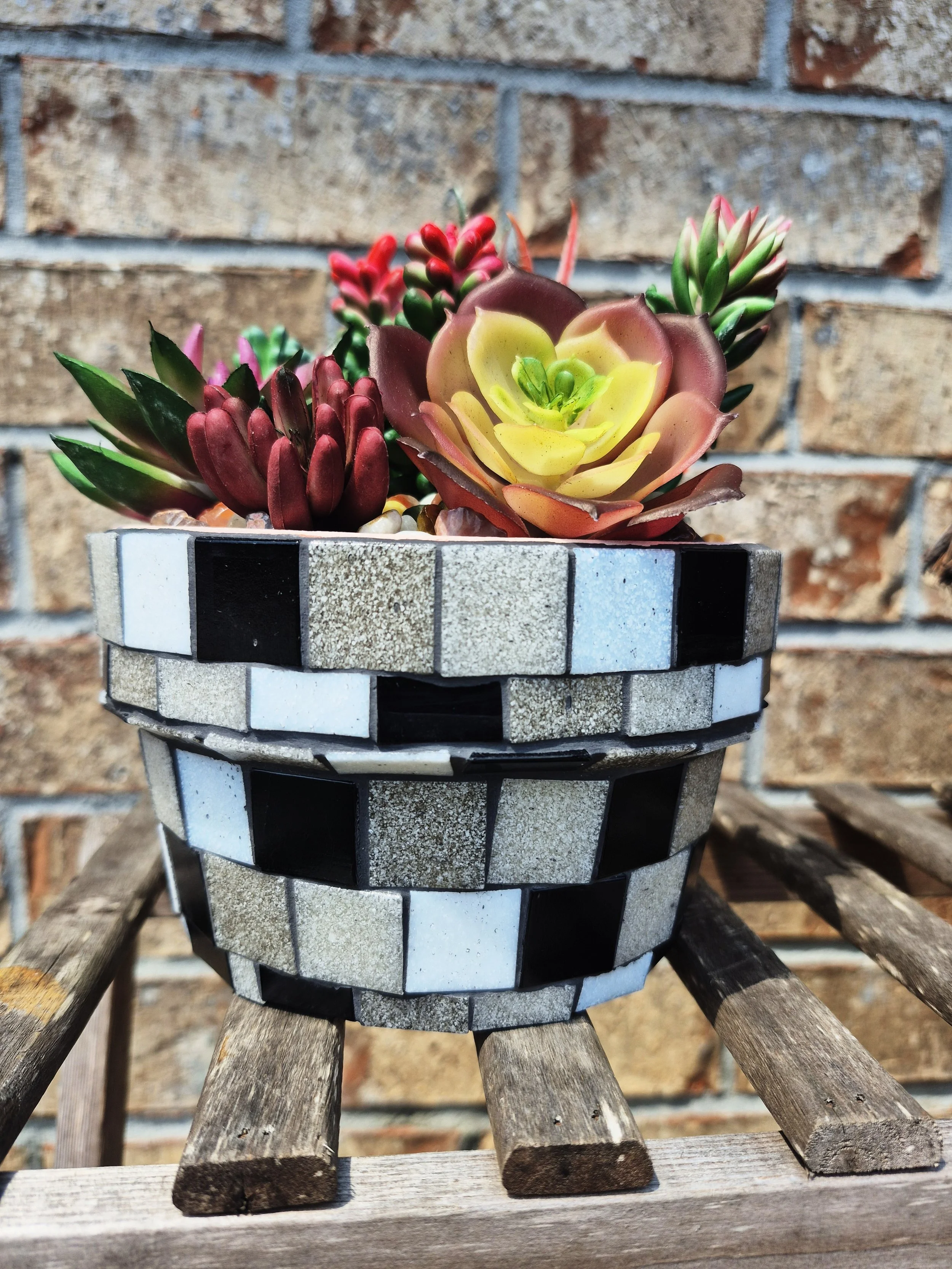 Desert Ember Planter (Medium)