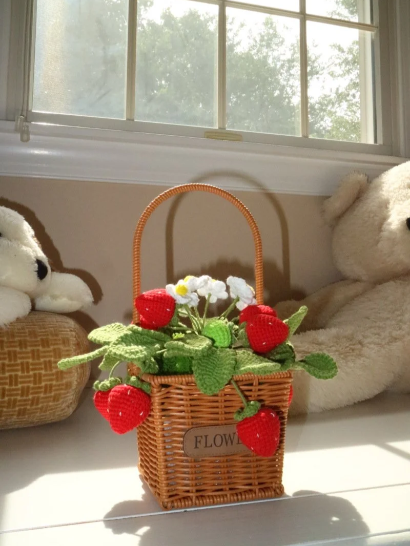 Summer Strawberry Basket
