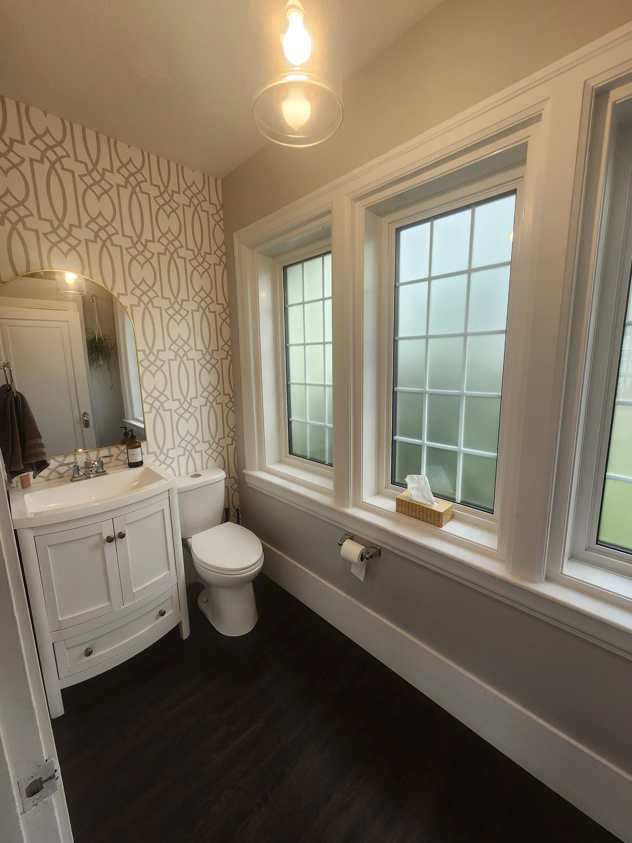 Interior designer services in Melville, Yorkton, Crooked Lake, Grenfell, Indian Head, Balcarres Saskatchewan.  Bathroom reno