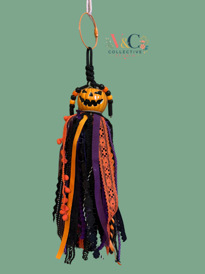 Pumpkin purse charm.png