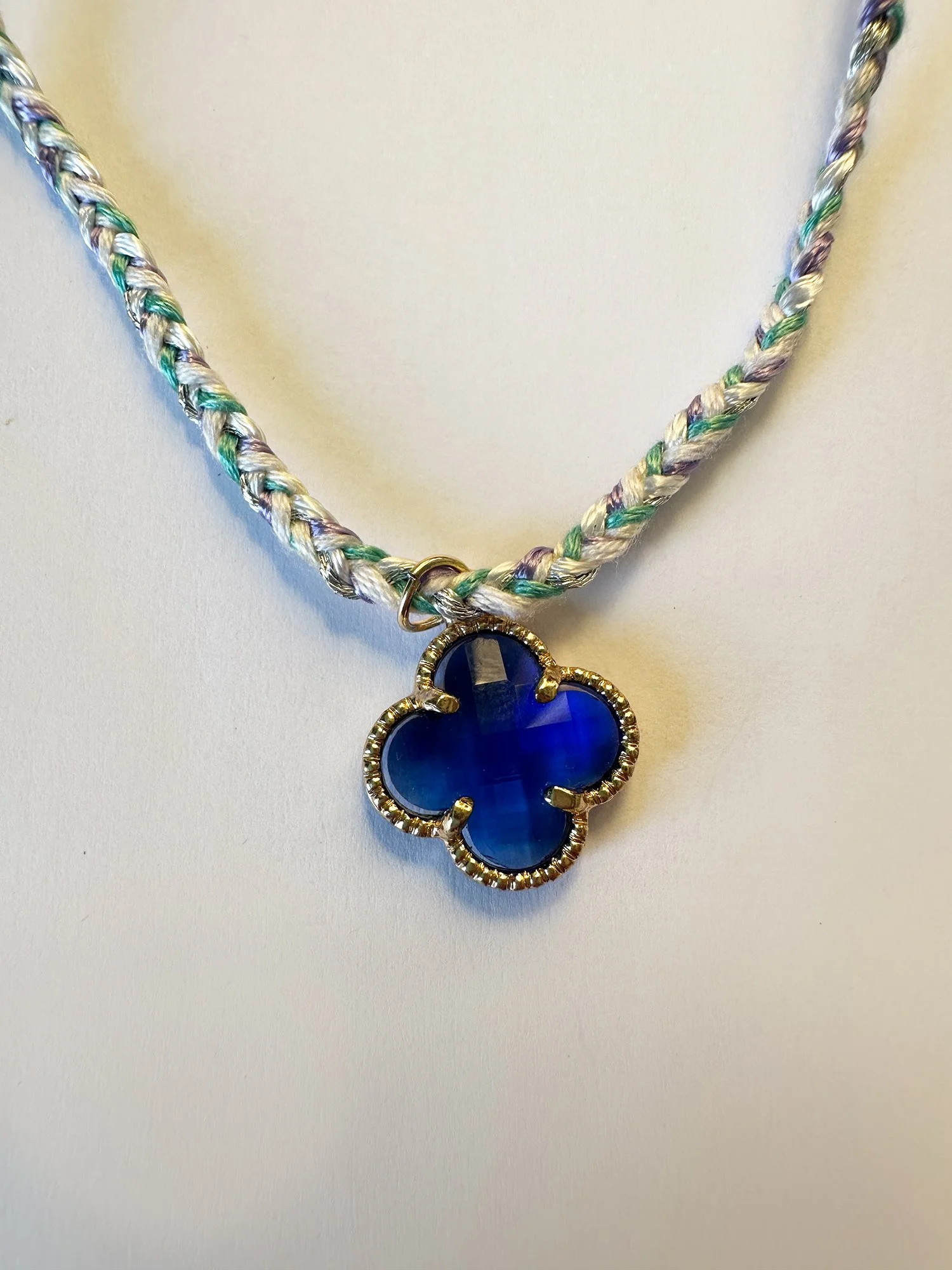 Blue-Clover-Necklace-2.jpg