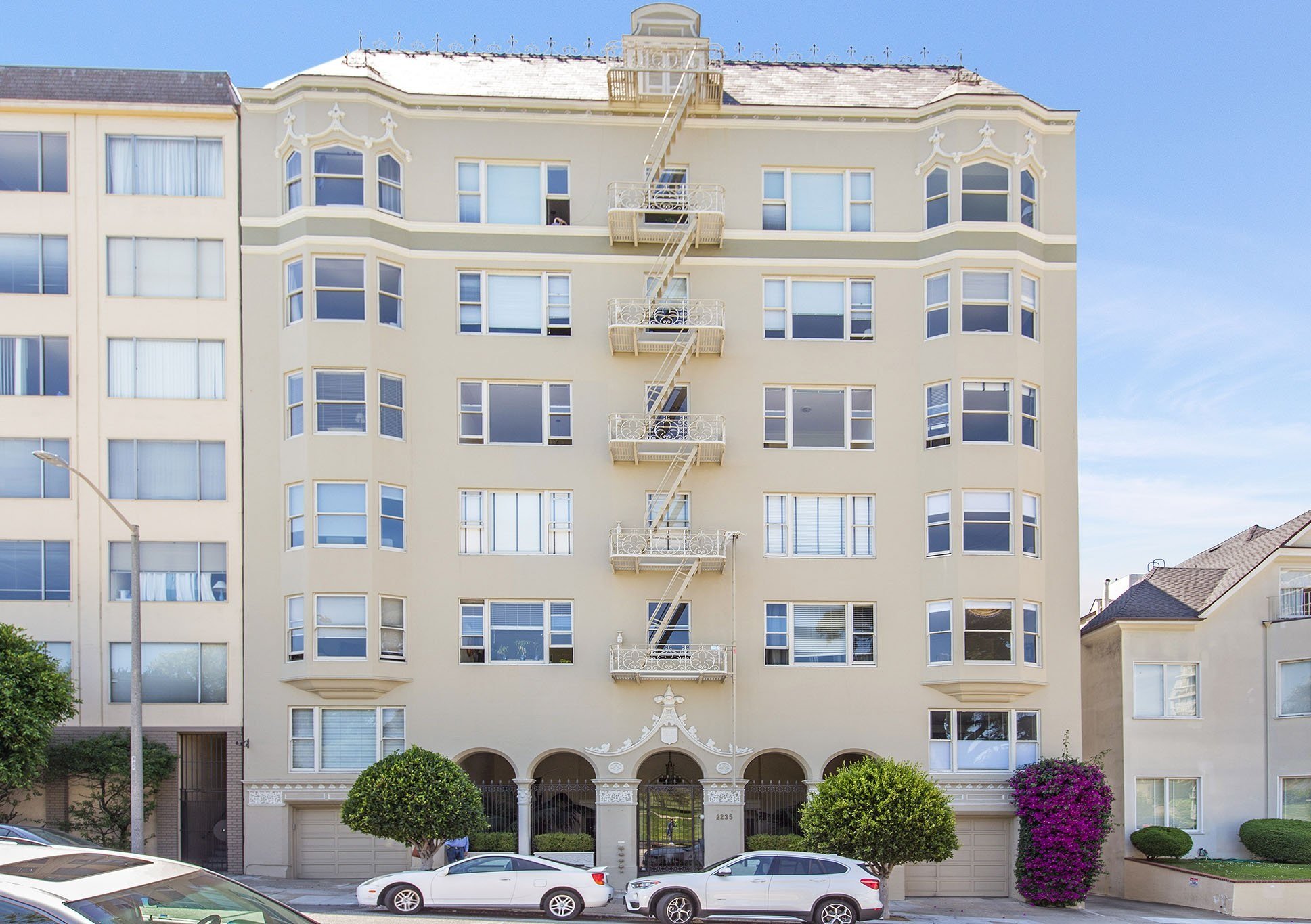 White multi-family building in San Francisco