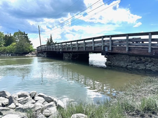 Welcome to the Waterside Bridge Project