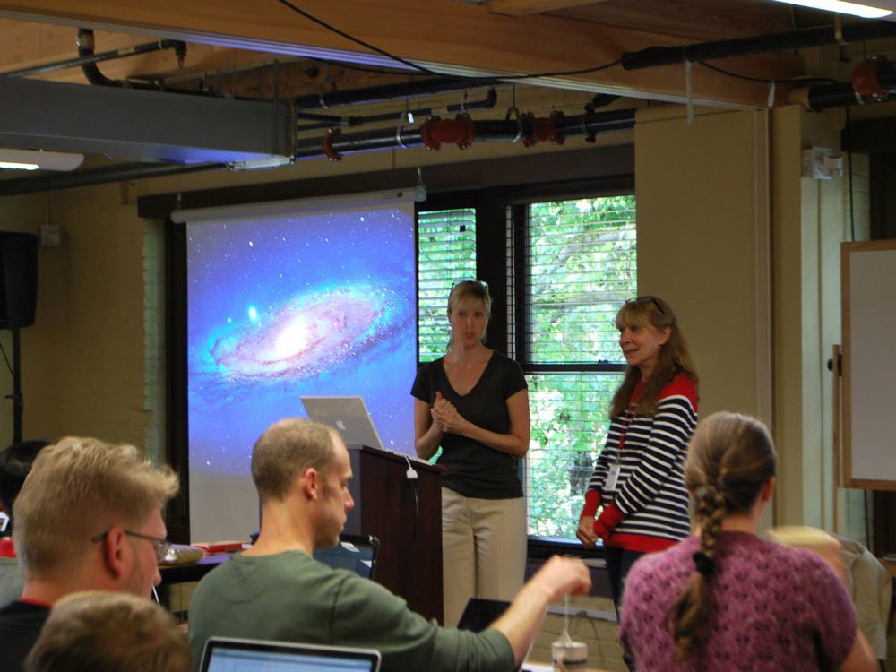 Tracy Thorne presenting to a classroom alongside another instructor.