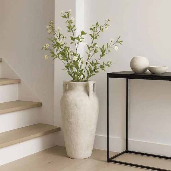 white-liv-skye-vases-21498-02-64_600.jpg