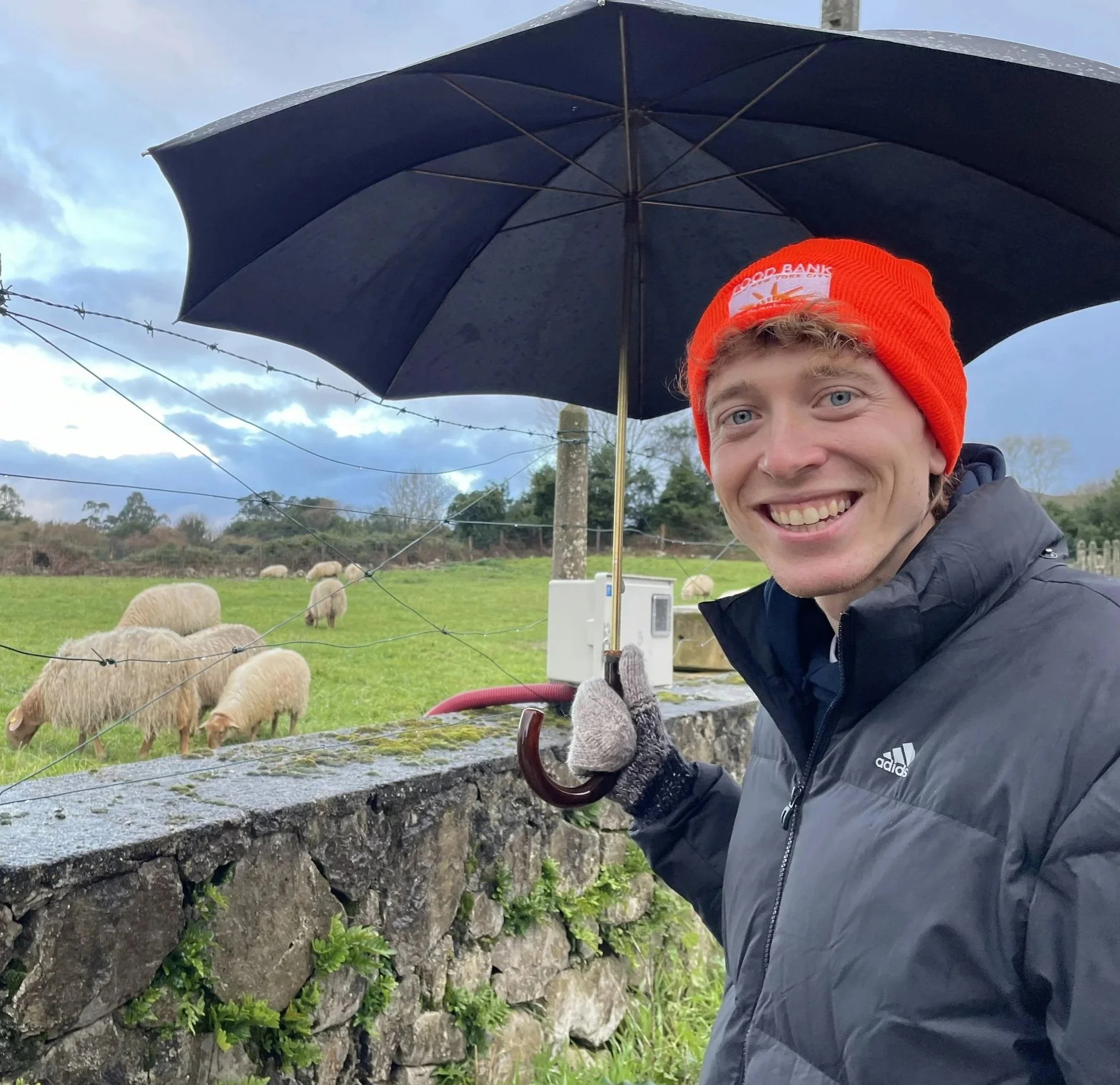Meet Chris, a college essay writing coach. He has experience teaching writing courses at an Ivy League university. He is based in Philadelphia. He believes in a fun, creative approach to essay tutoring that helps students find their own voice.