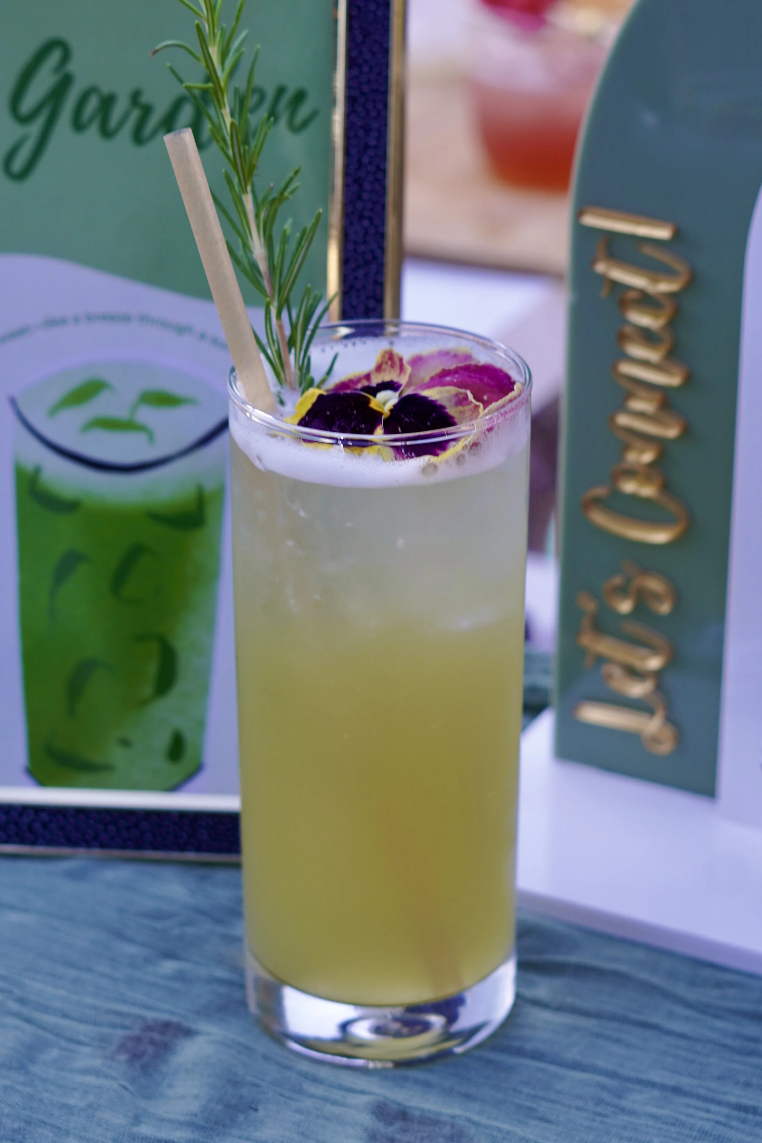 Hiring a Bartender vs. Full-Service Mobile Bar Catering: What’s the Price Difference?