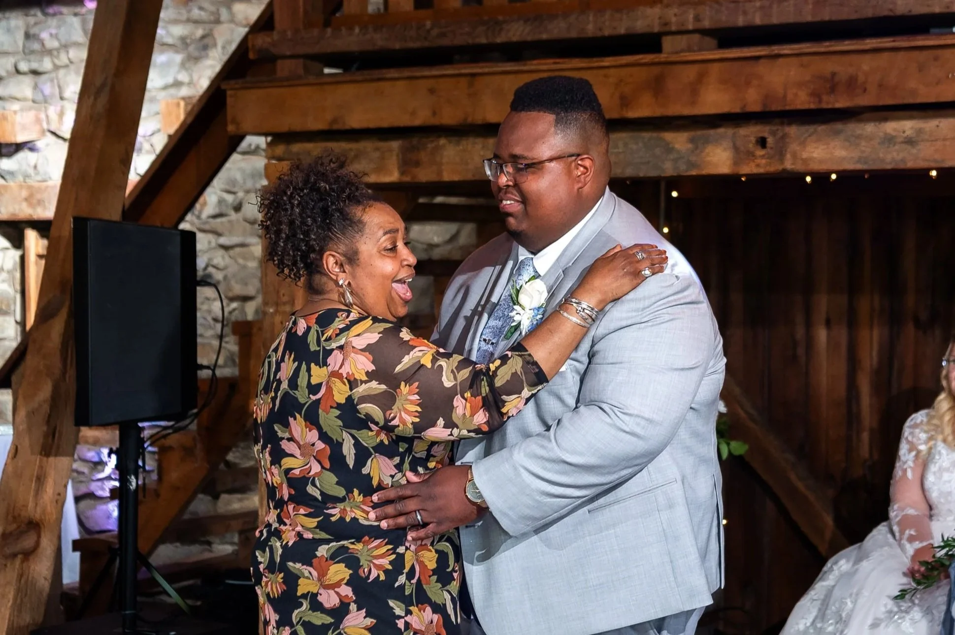 09-15-24+Nicole+Brown+Kyle+Jones+Wedding+Wind+in+the+Willows+Grantville-750.jpg