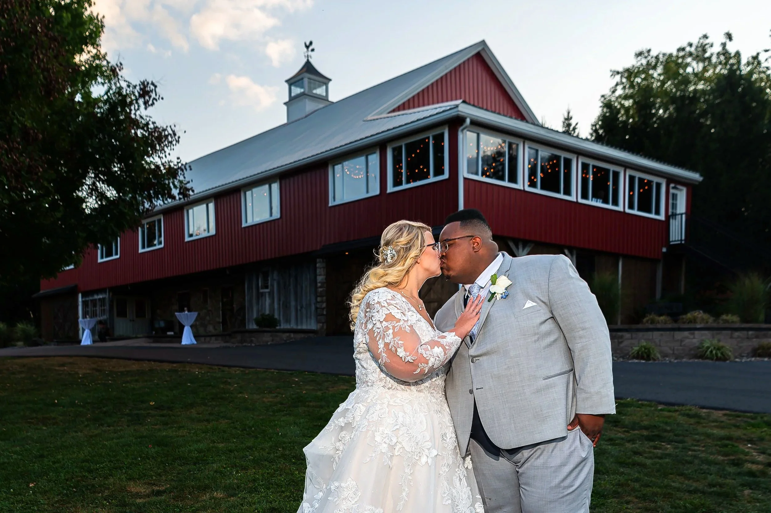 09-15-24+Nicole+Brown+Kyle+Jones+Wedding+Wind+in+the+Willows+Grantville-826.jpg