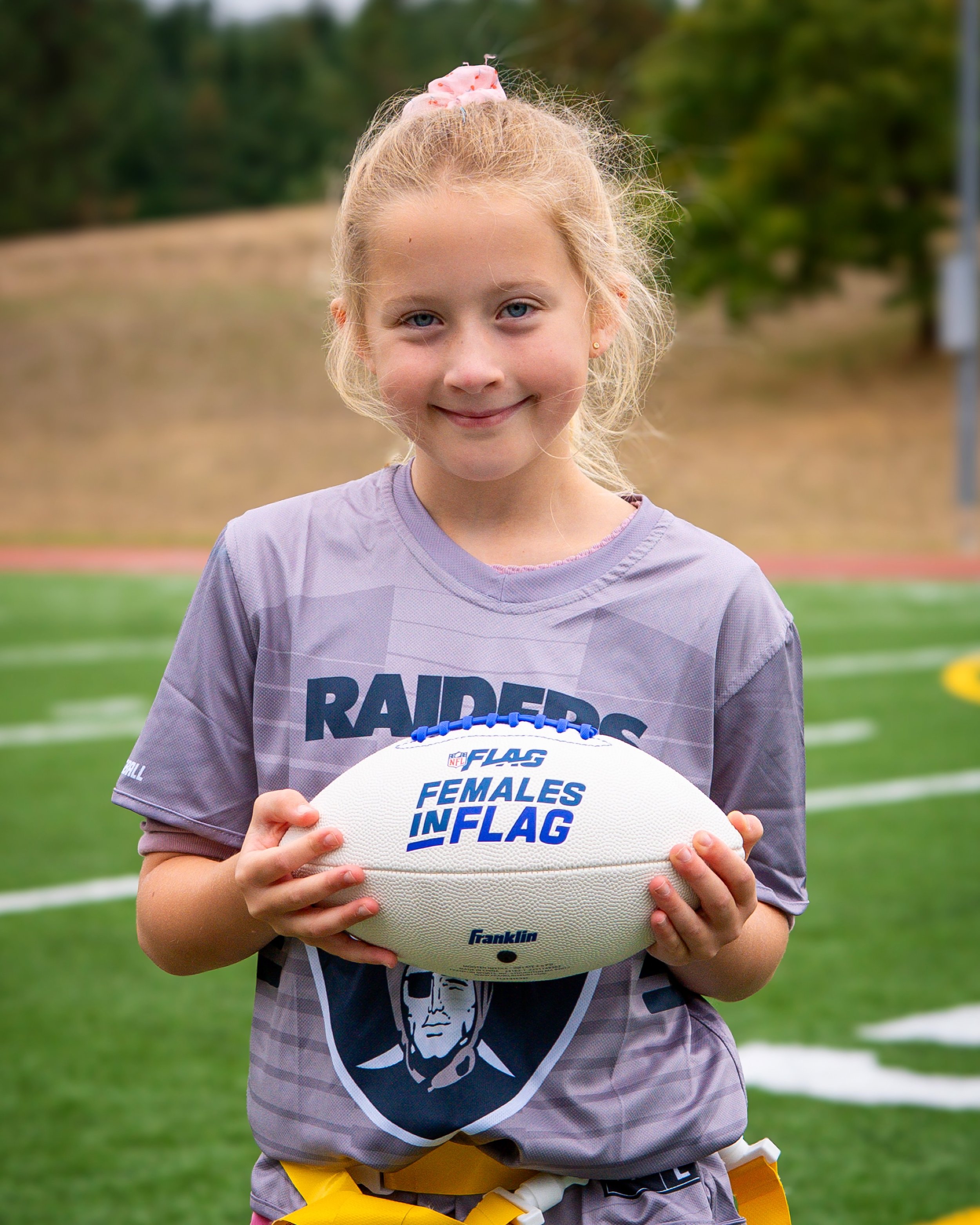 PlayMakers Picture Day is this weekend. 

🏈 Flag football :: Saturday ⚽️ Soccer :: Sunday 
Please check the email sent earlier this week for your team&rsquo;s picture time.

📸 Individual portraits, fun poses + team photos
🚫 No sitting fee 
👀 Fami