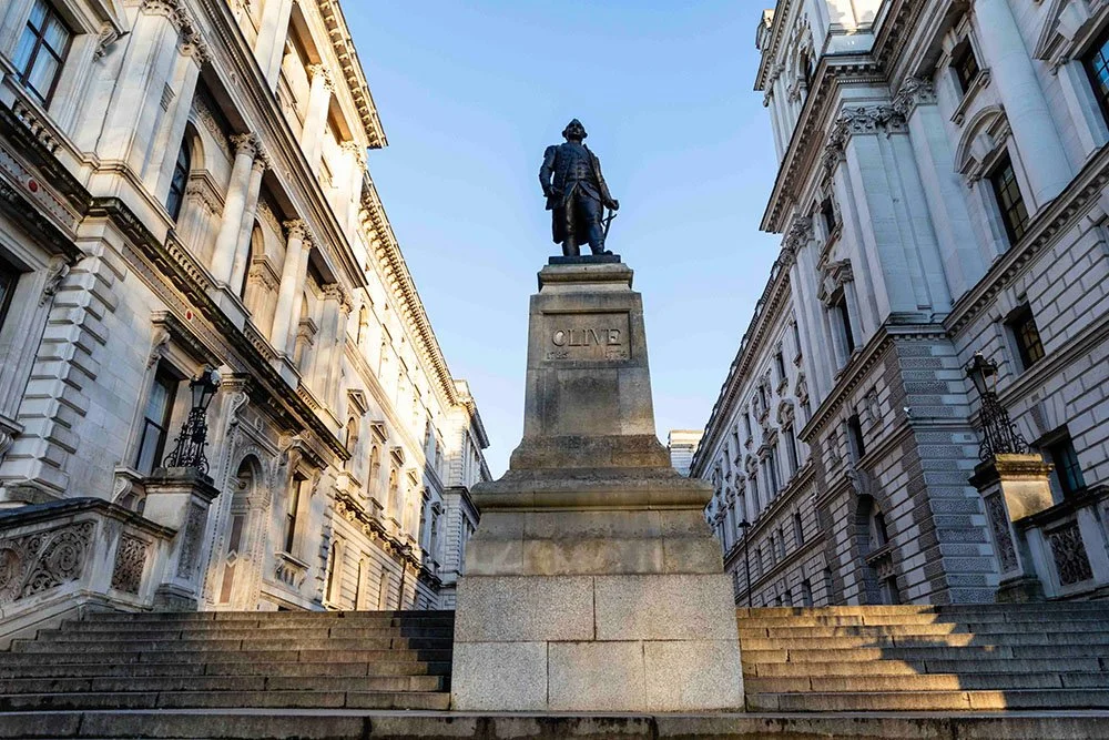 Statue of Robert Clive