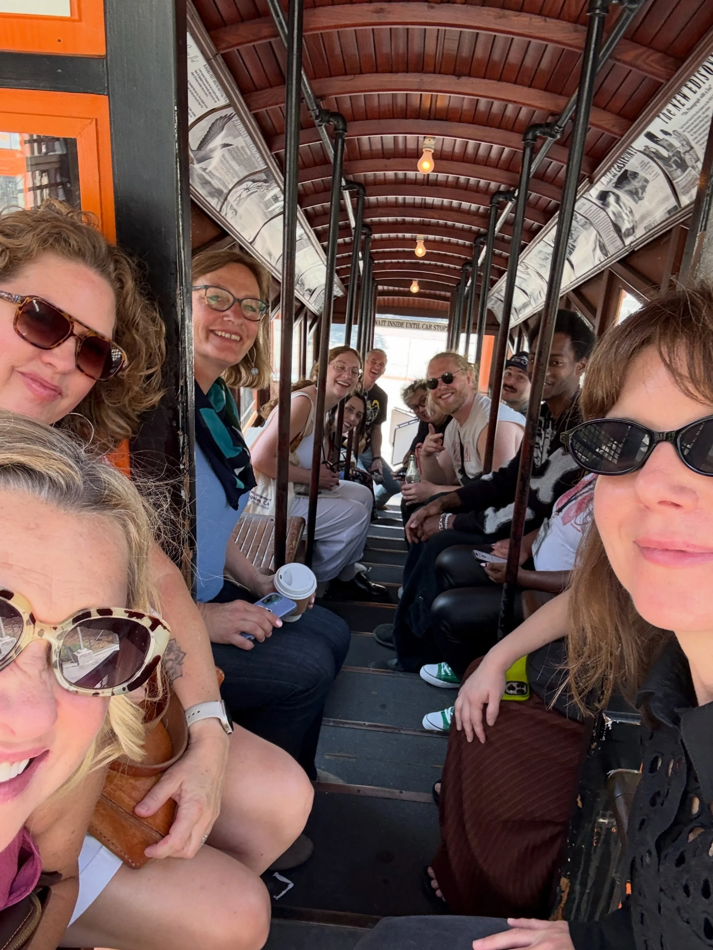 Show &amp; Tell Residency Program Artist Research Trip
Los Angeles, CA
2016

Role: Travel Partner

Partners: Alexa Rose Foundation, The Common Well

📸 by Rachel Reichert