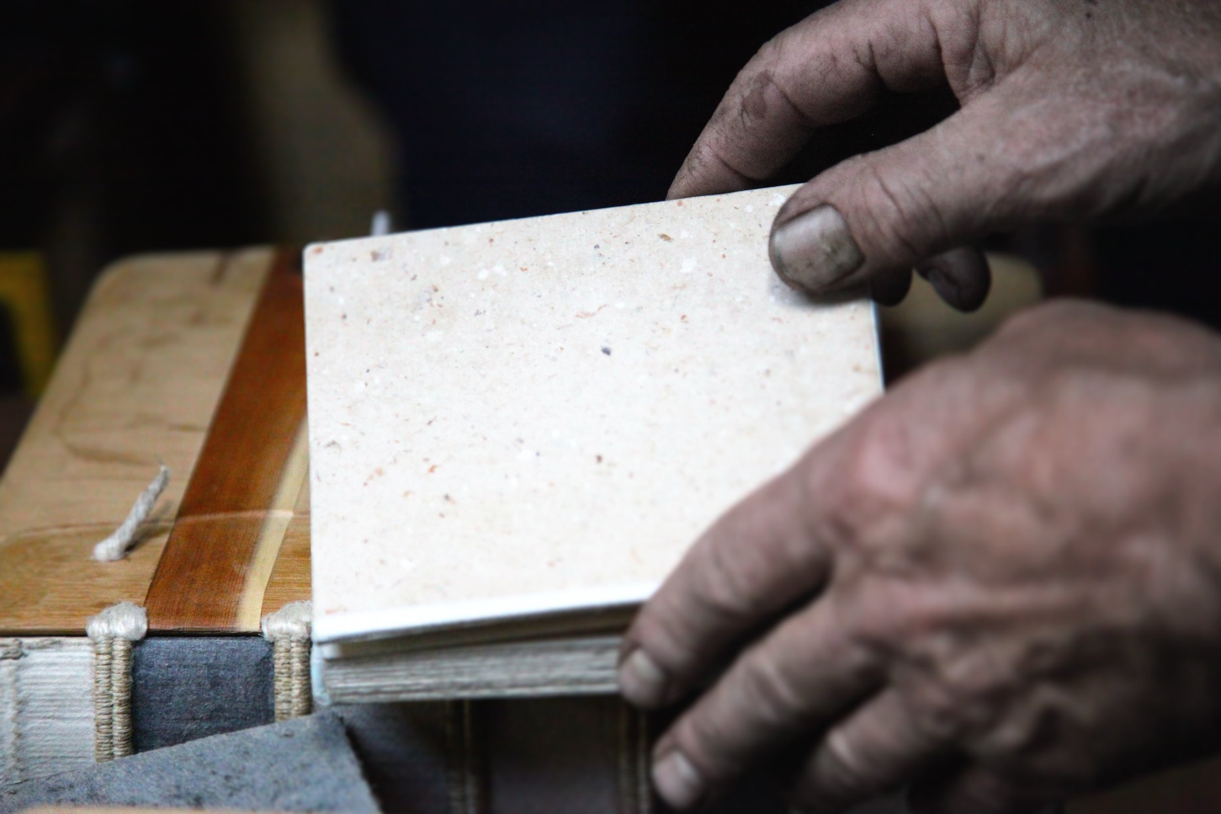 Jim Croft (1947-2025) Old Ways of Making Books
(Audio + Photography Documentary)
Santa, ID
2014

Role: Collaborator, Director, Producer 

Partners: Artist Jim Croft, Seth Ogilvie, Searching For Quartzburg 

📸 Seth Ogilvie