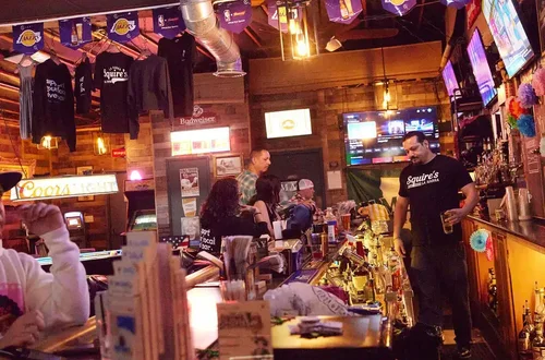SQUIRE'S, business photo 5