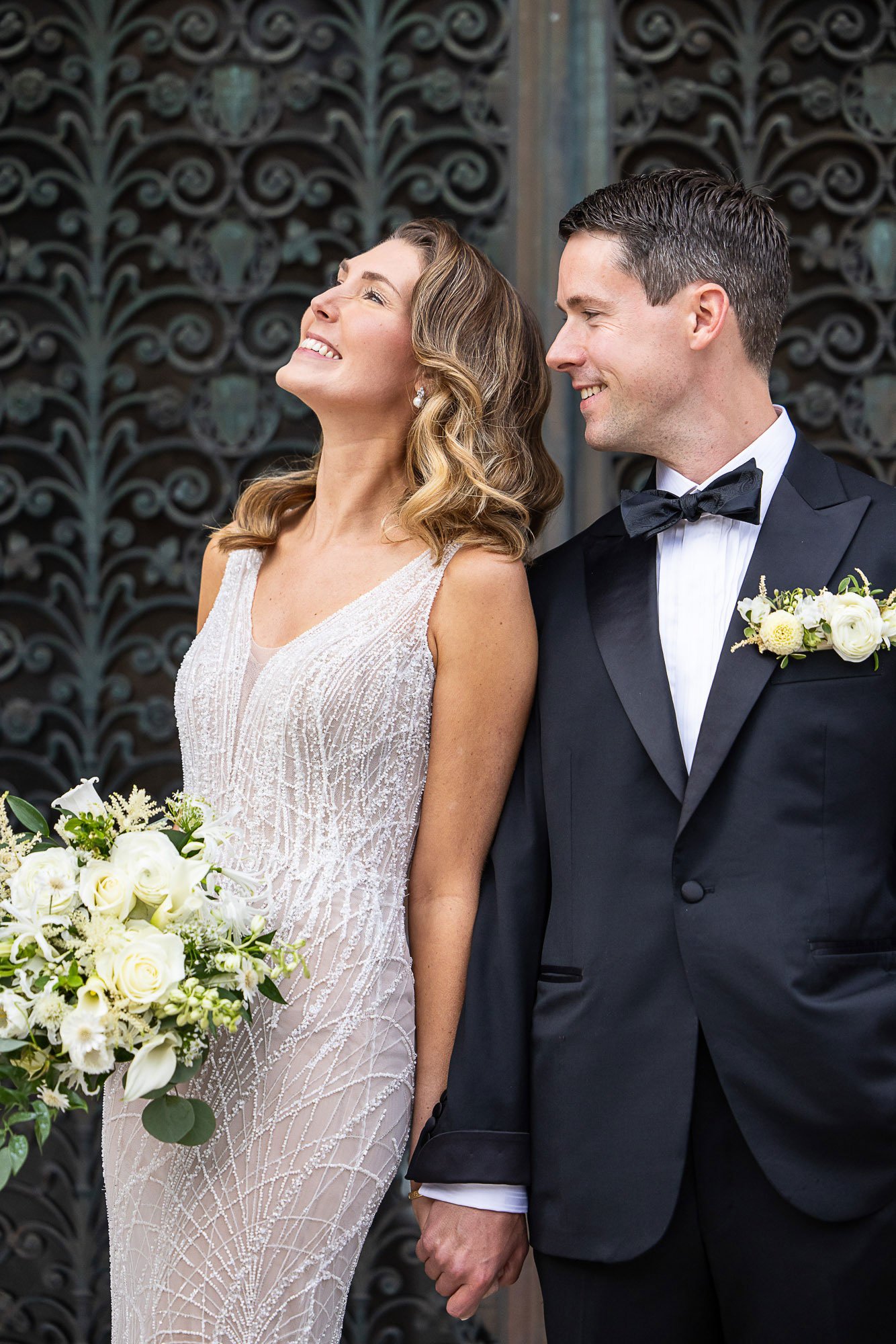 james-leary-flood-mansion-wedding-san-francsico-bride-and-groopm-portrait-37.jpg