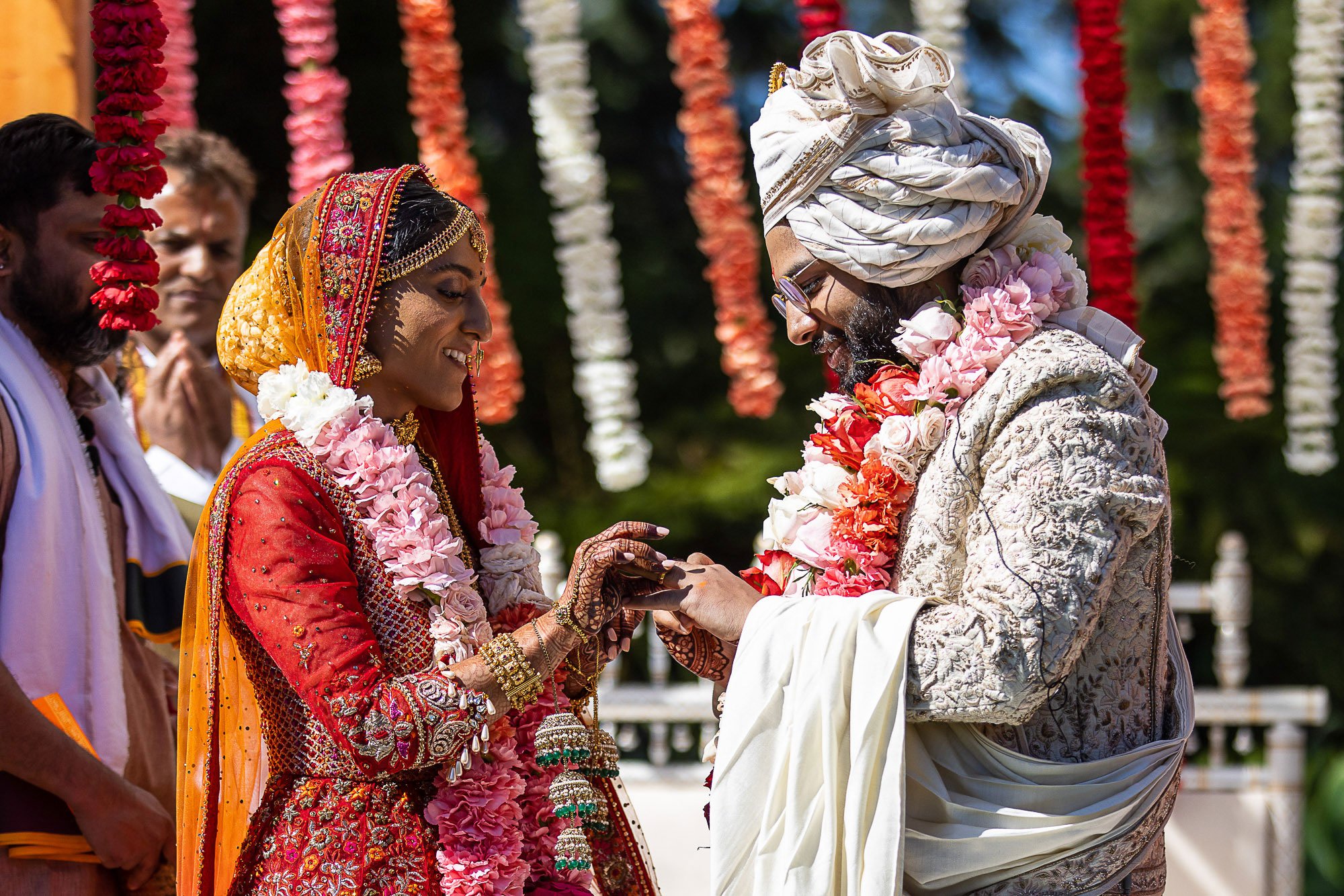 101-san-francisco-botanical-gardens--academy-of-sciences-indian-wedding.jpg