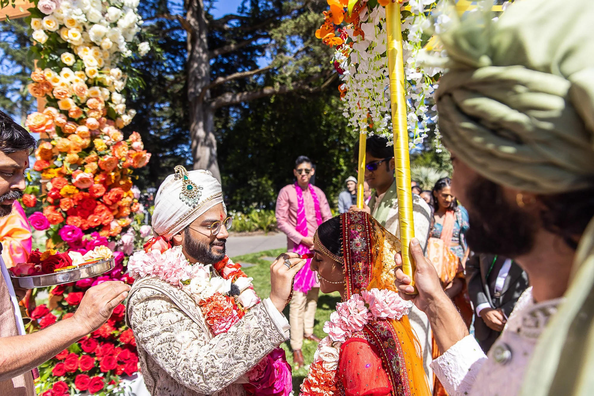 068-san-francisco-botanical-gardens--academy-of-sciences-indian-wedding.jpg