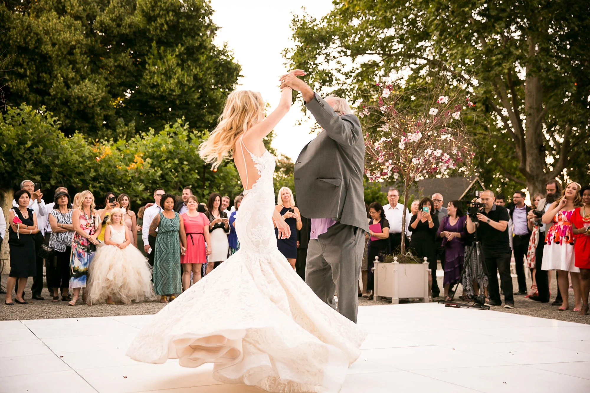 garden-wedding-father-daughter-dance-38.jpg