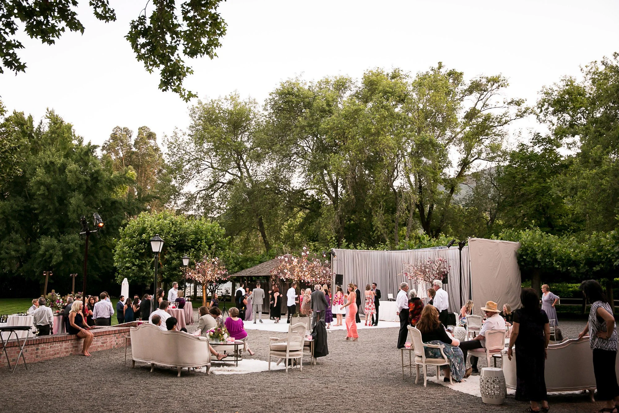 beaulieu-garden-wedding-outdoor-reception-45.jpg