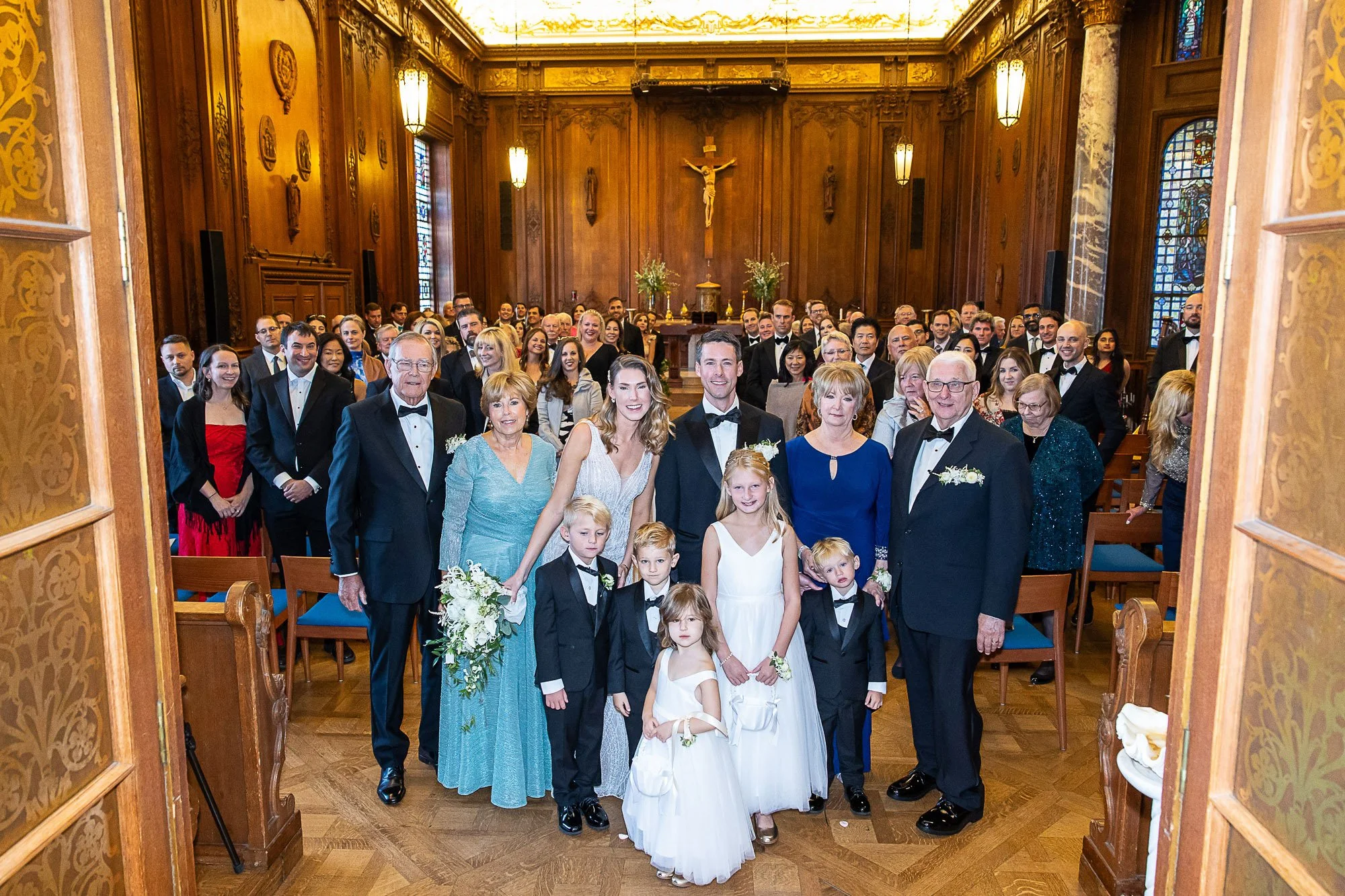 james-leary-flood-mansion-wedding-san-francsico-family-portrait-2.jpg