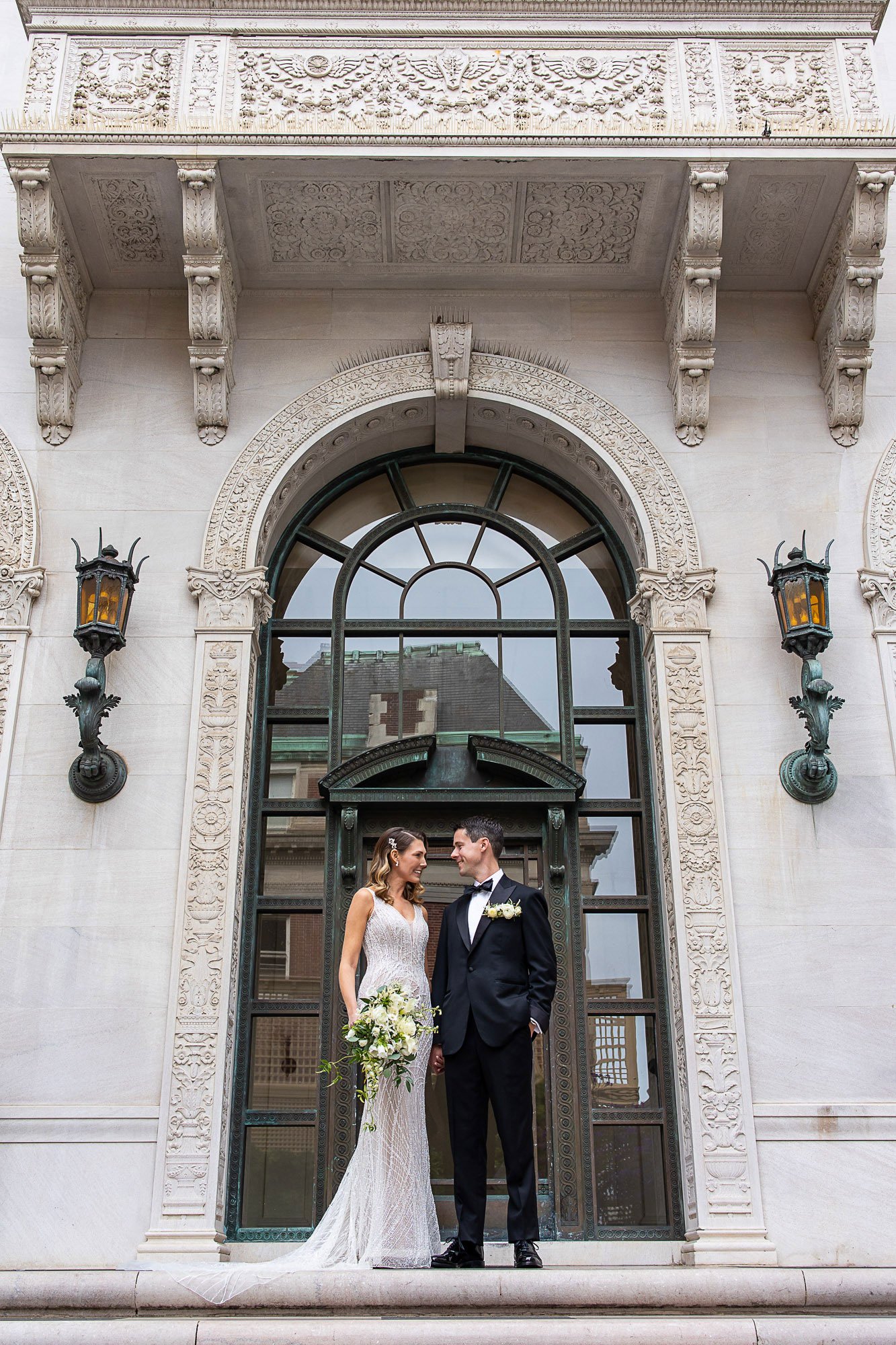james-leary-flood-mansion-wedding-san-francsico-bride-and-groopm-portrait-42.jpg