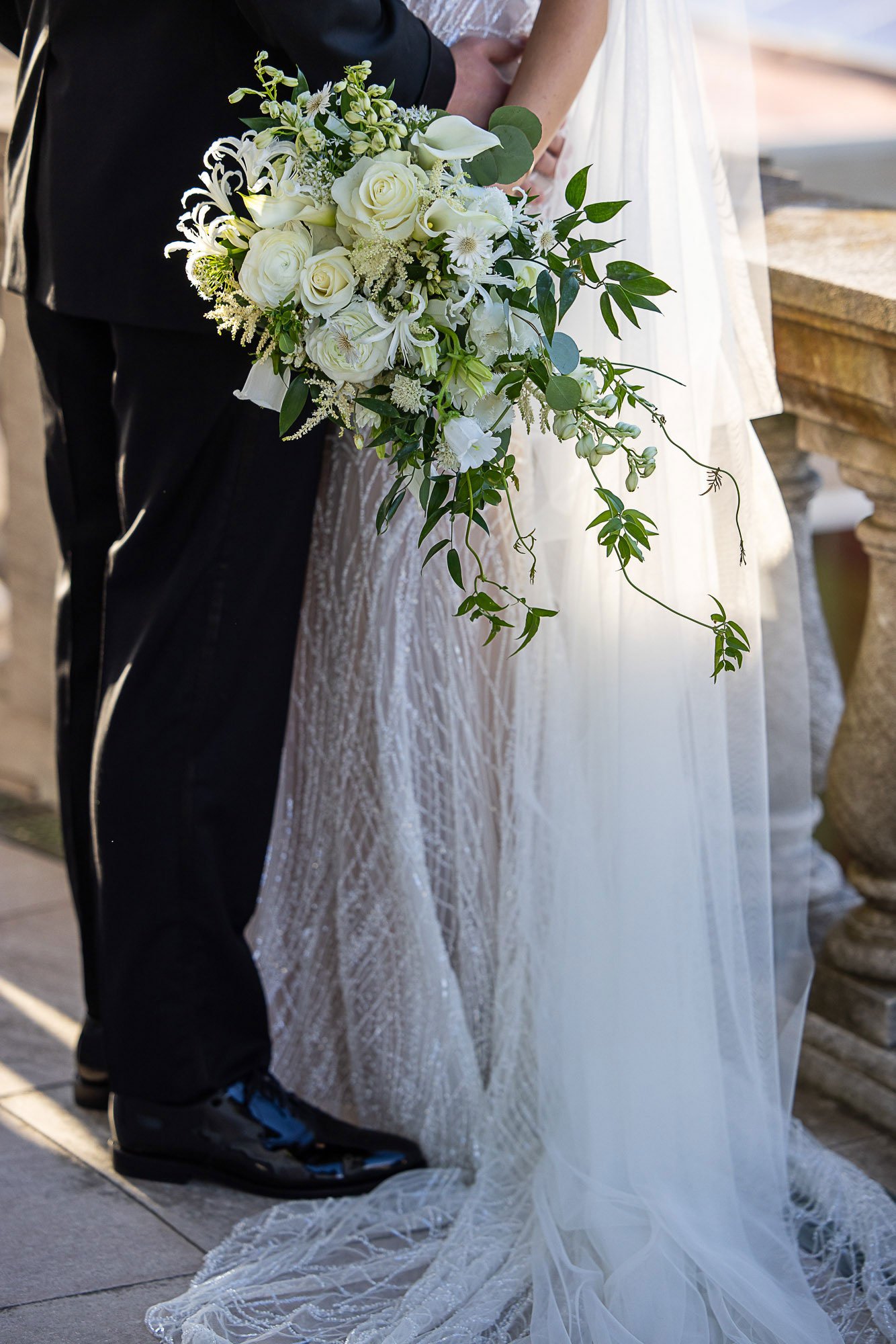 james-leary-flood-mansion-wedding-san-francsico-bride-and-groopm-portrait-02.jpg