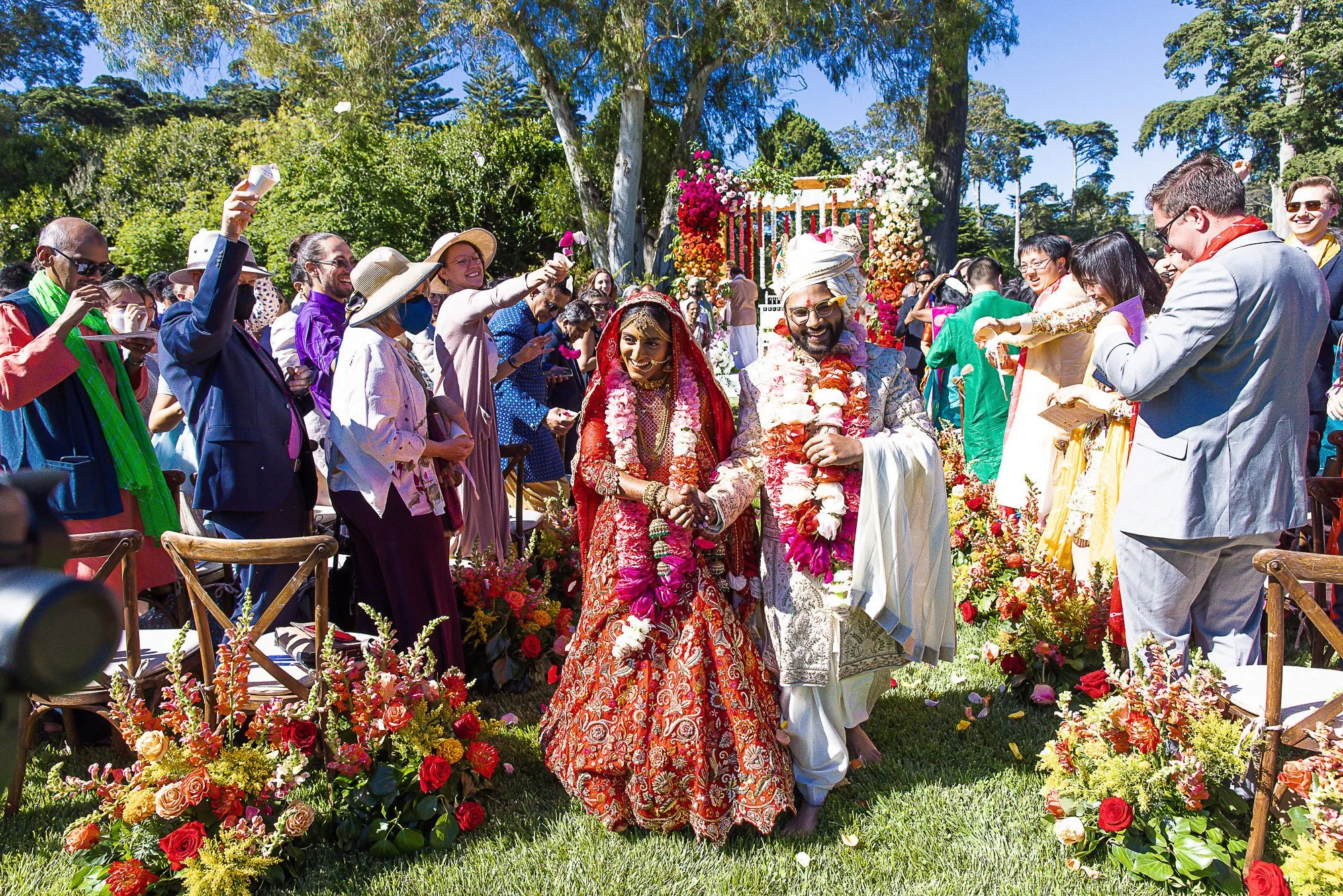 105-san-francisco-botanical-gardens--academy-of-sciences-indian-wedding.jpg