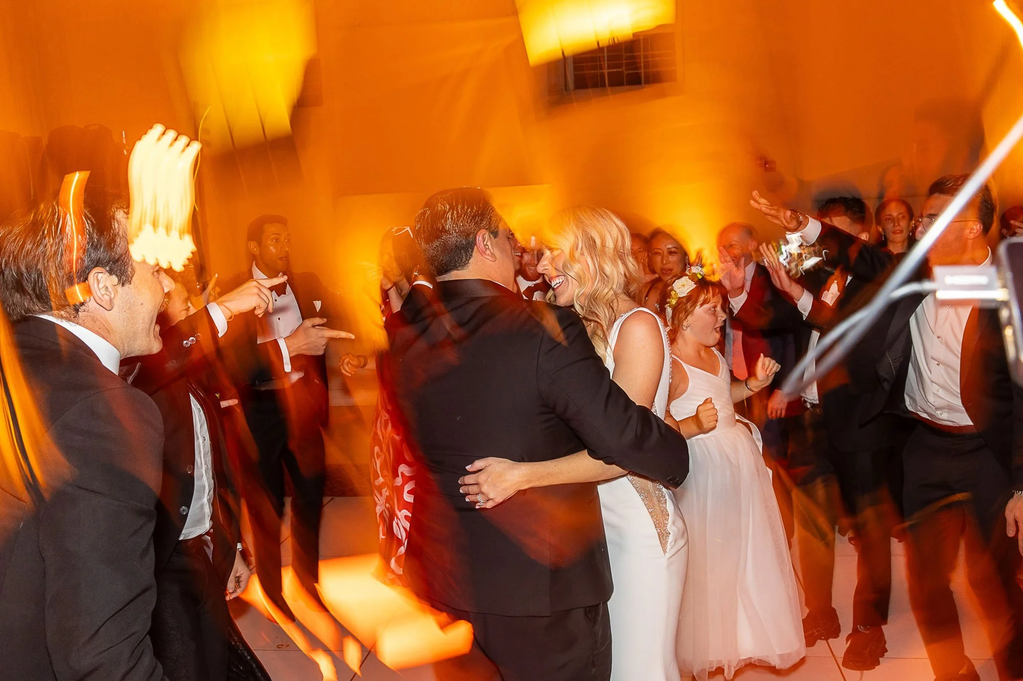san-francisco-city-hall-wedding-reception-dancing.jpg