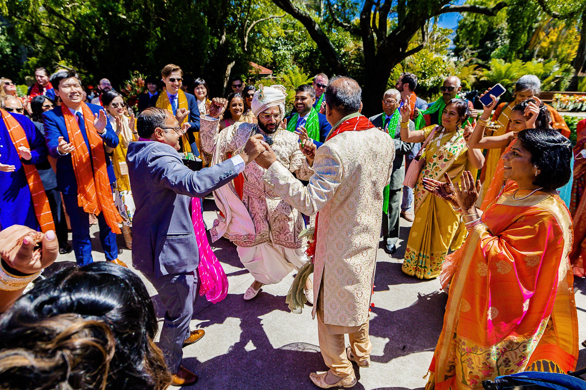 051-san-francisco-botanical-gardens--academy-of-sciences-indian-wedding.jpg