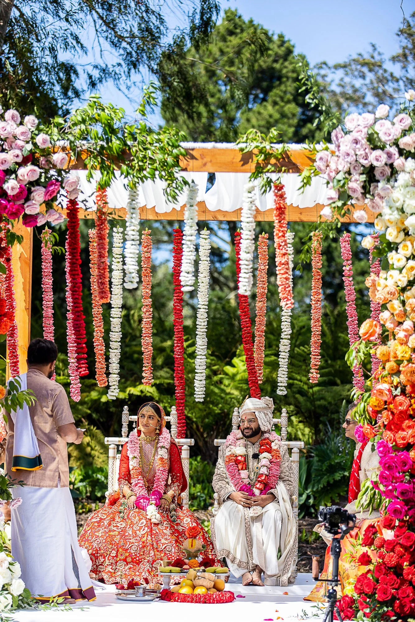 071-san-francisco-botanical-gardens--academy-of-sciences-indian-wedding.jpg