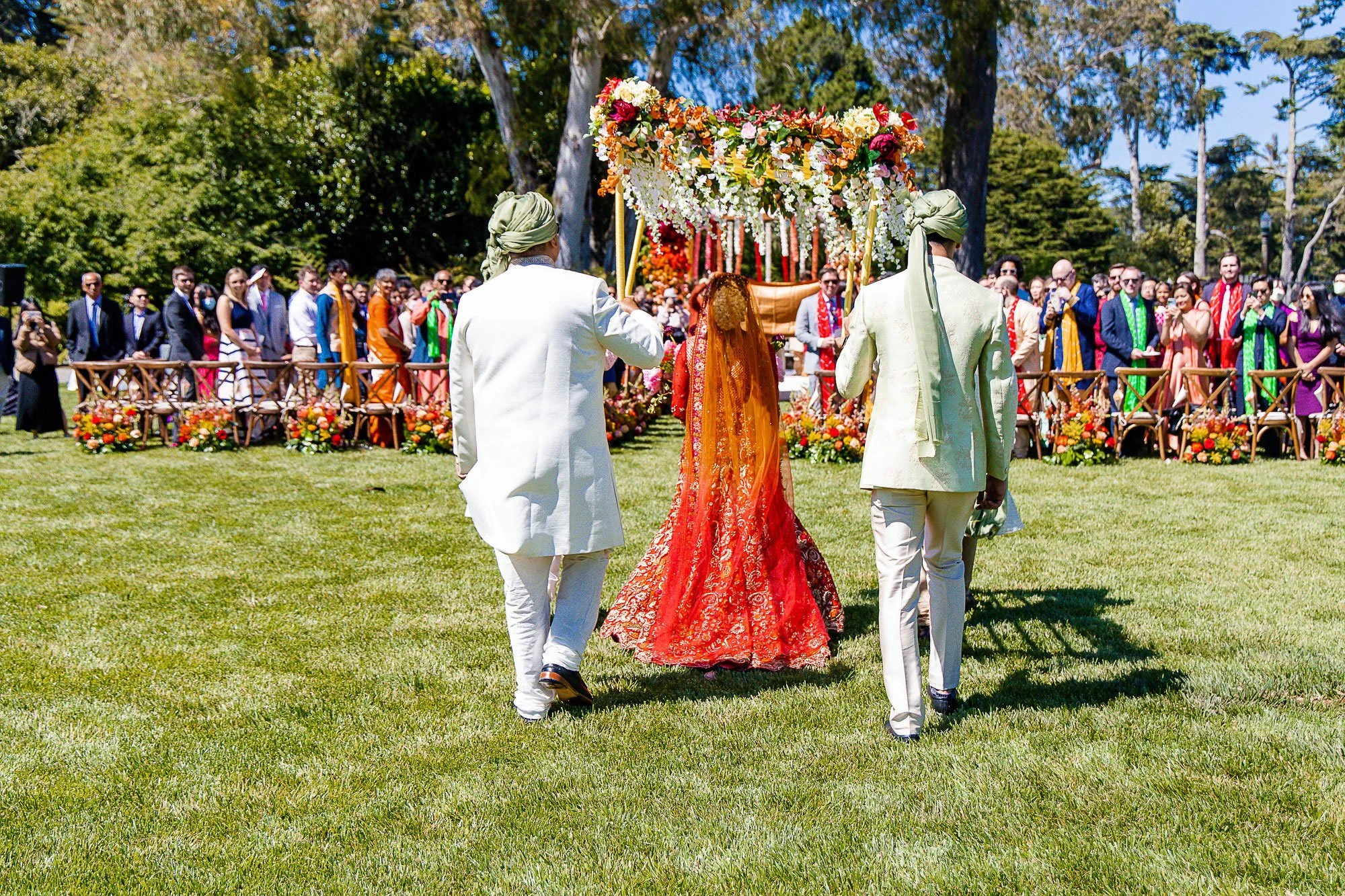 060-san-francisco-botanical-gardens--academy-of-sciences-indian-wedding.jpg