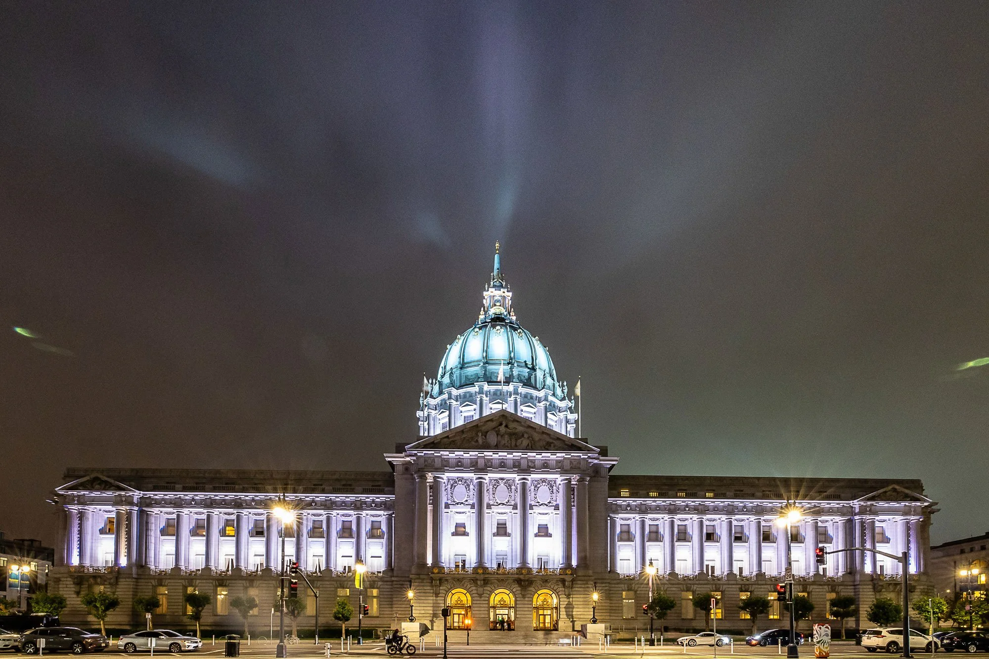 san-francisco-city-hall-wedding-nightime.jpg