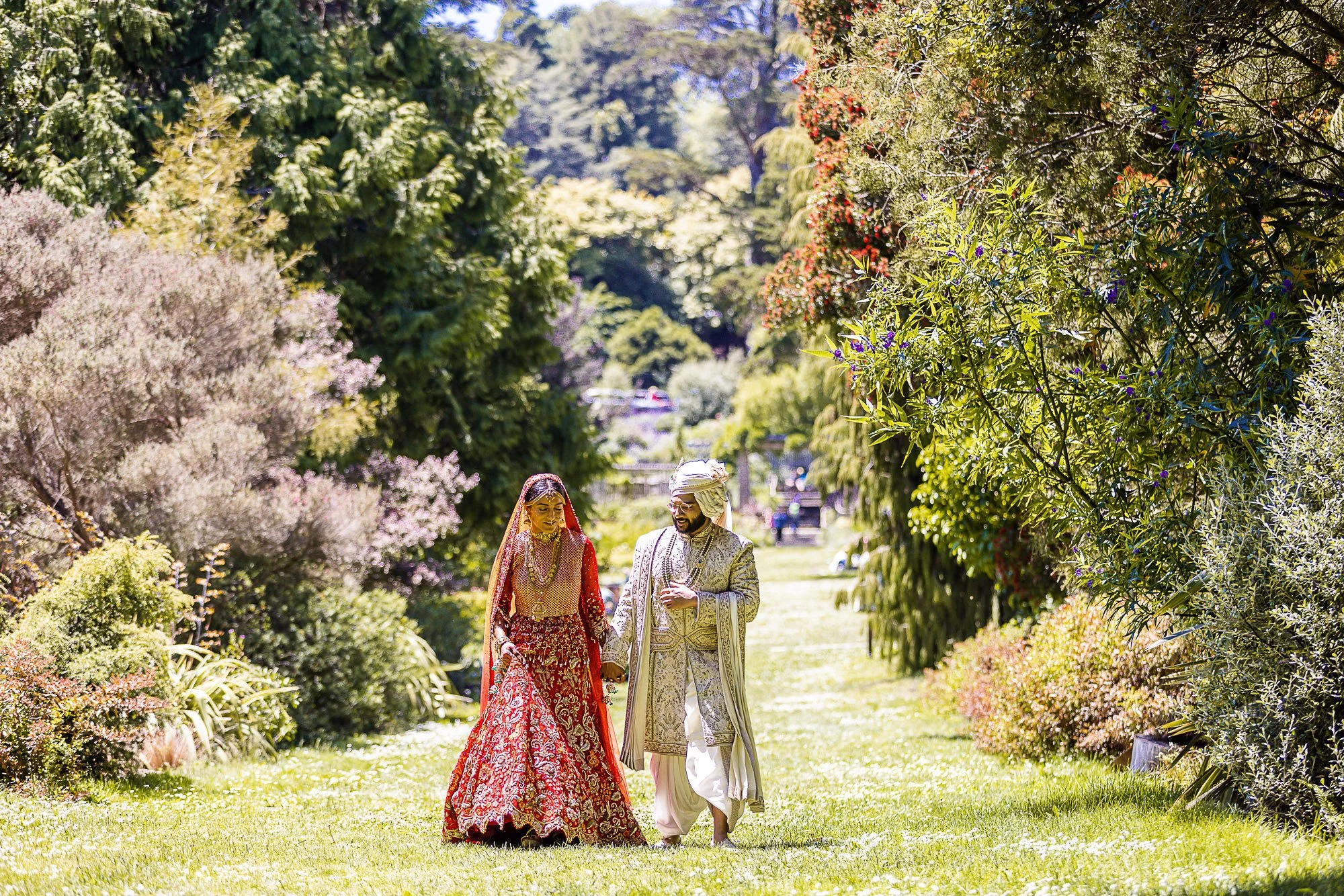 036-san-francisco-botanical-gardens--academy-of-sciences-indian-wedding.jpg