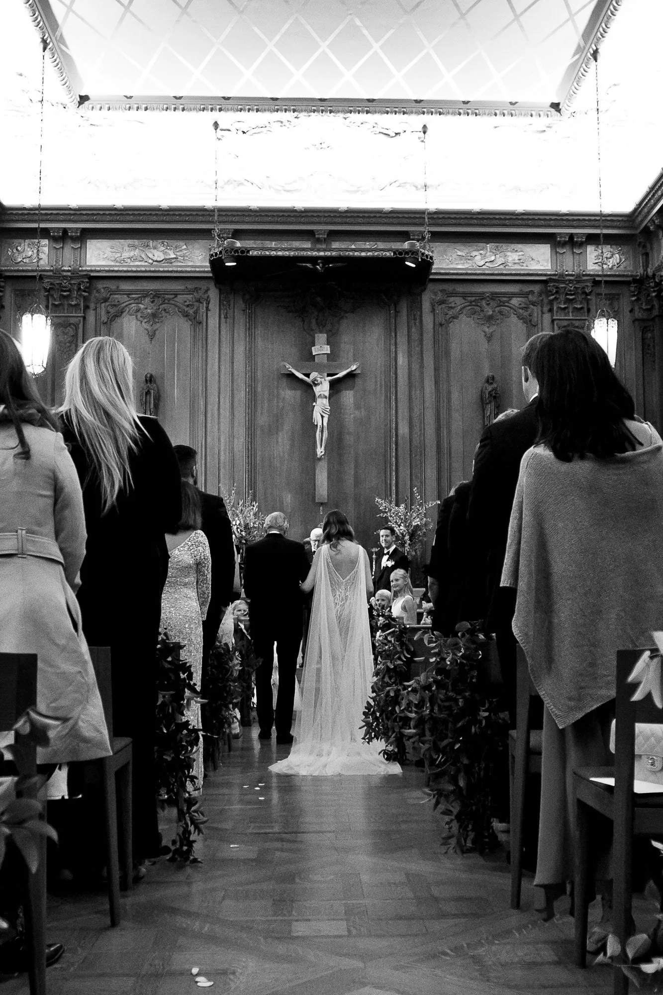james-leary-flood-mansion-wedding-san-francsico-ceremony-chapel-10.jpg