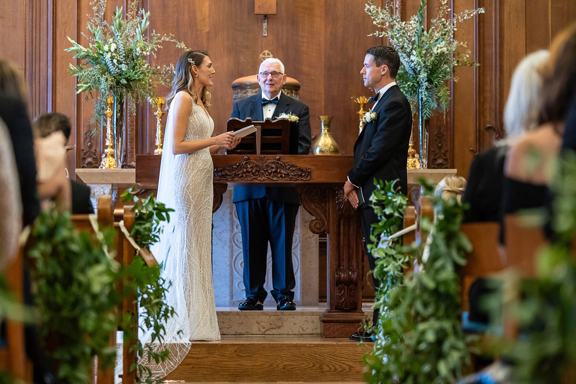 james-leary-flood-mansion-wedding-san-francsico-ceremony-chapel-05.jpg
