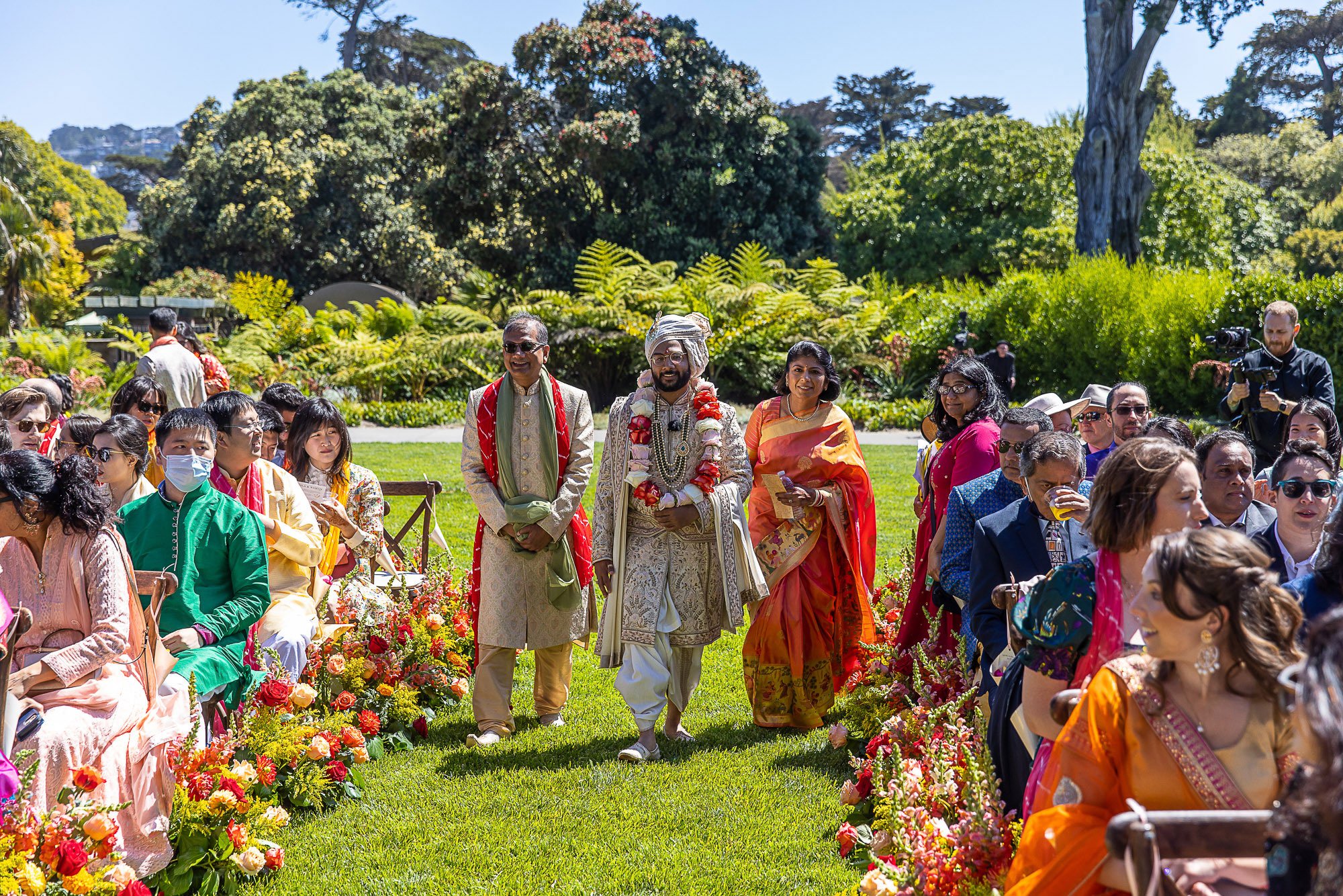 053-san-francisco-botanical-gardens--academy-of-sciences-indian-wedding.jpg