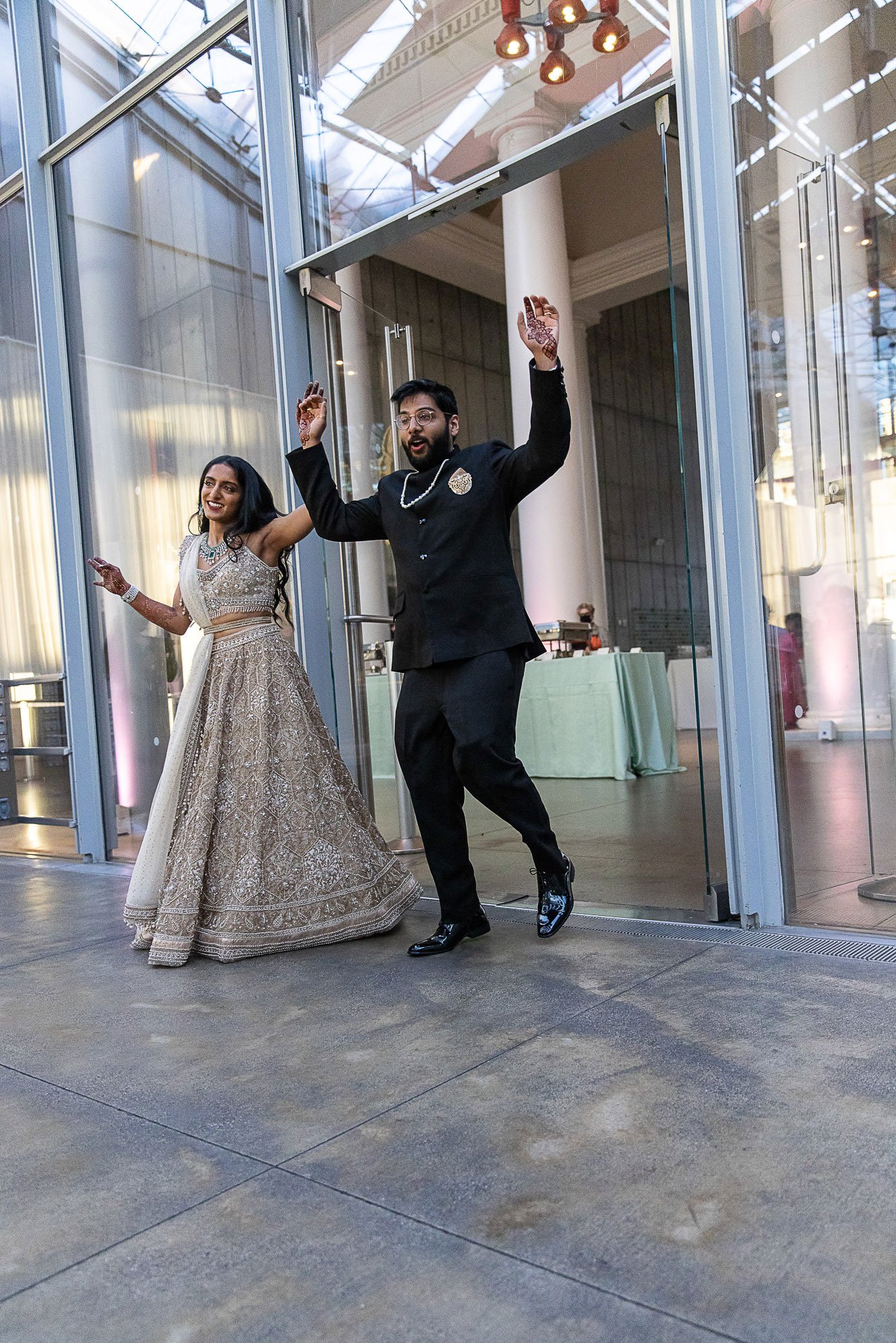 130-san-francisco-botanical-gardens--academy-of-sciences-indian-wedding.jpg