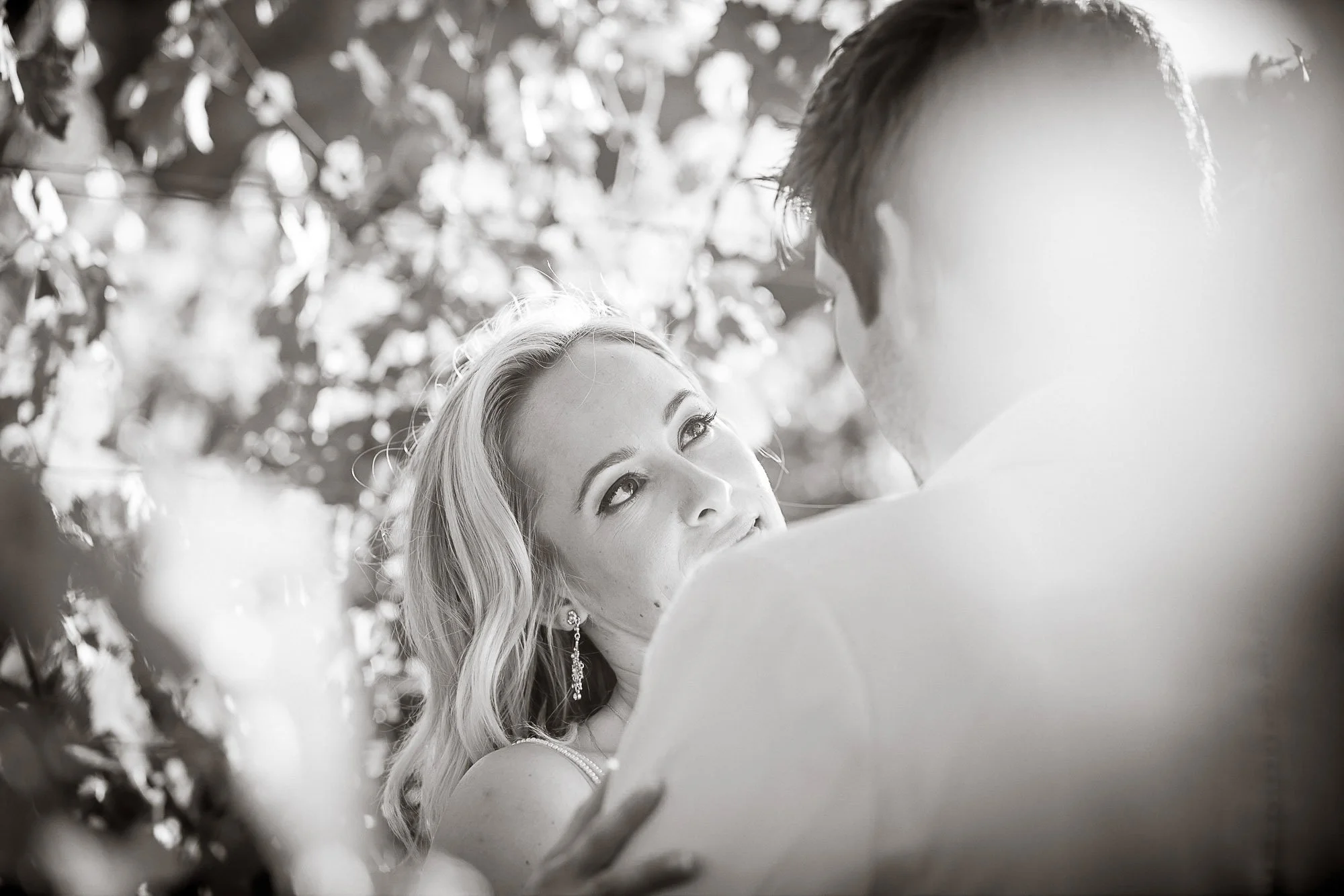 beaulieu-garden-wedding-first-dance-37.jpg