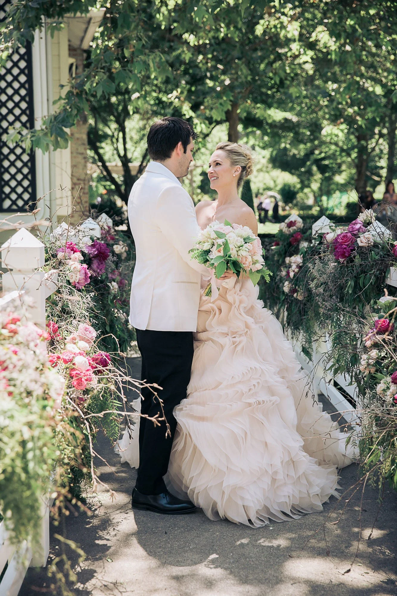 beaulieu-garden-wedding-couple-portraits-26.jpg