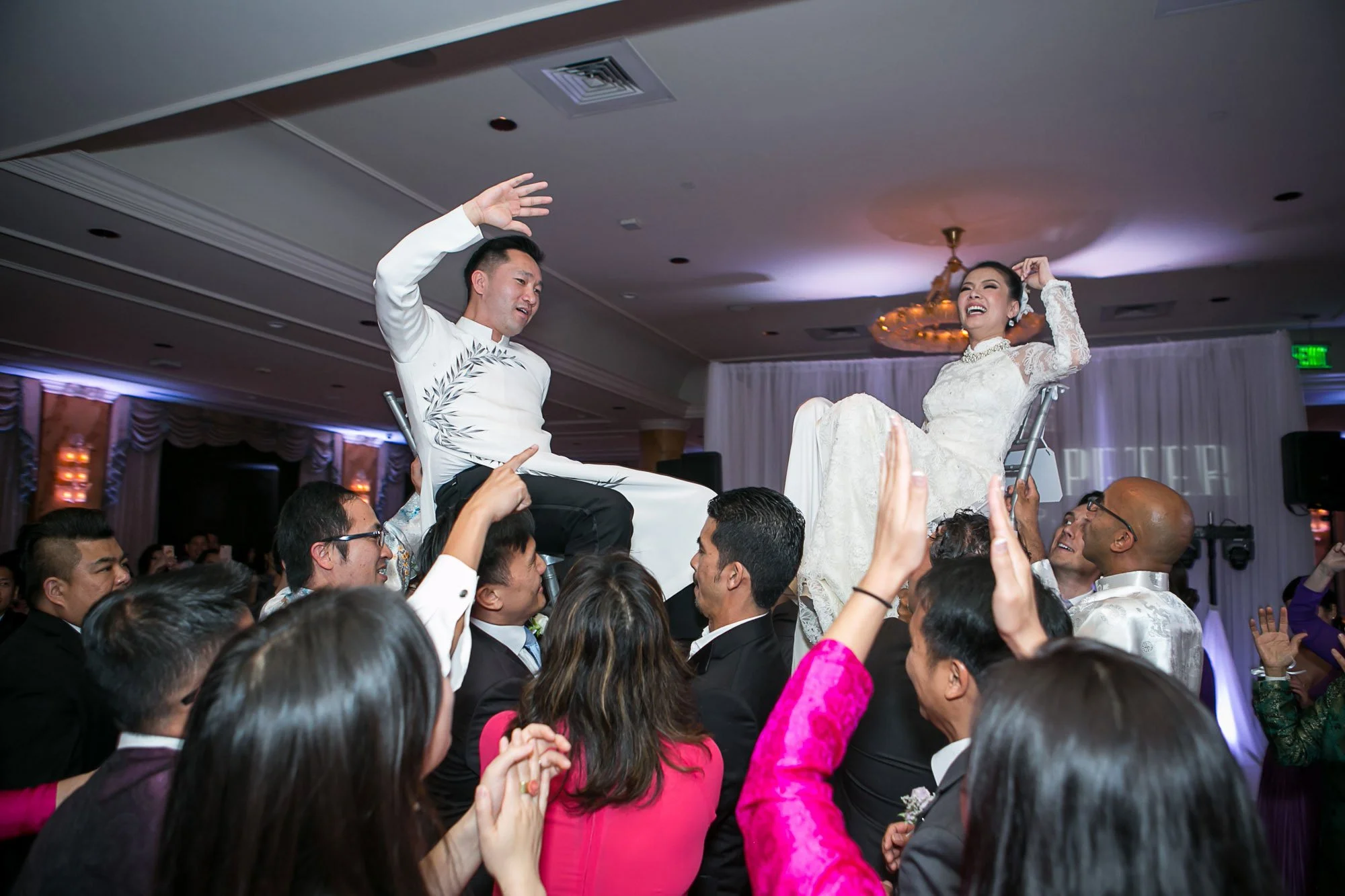san_francisco_wedding_fairmont_hotel_122.jpg