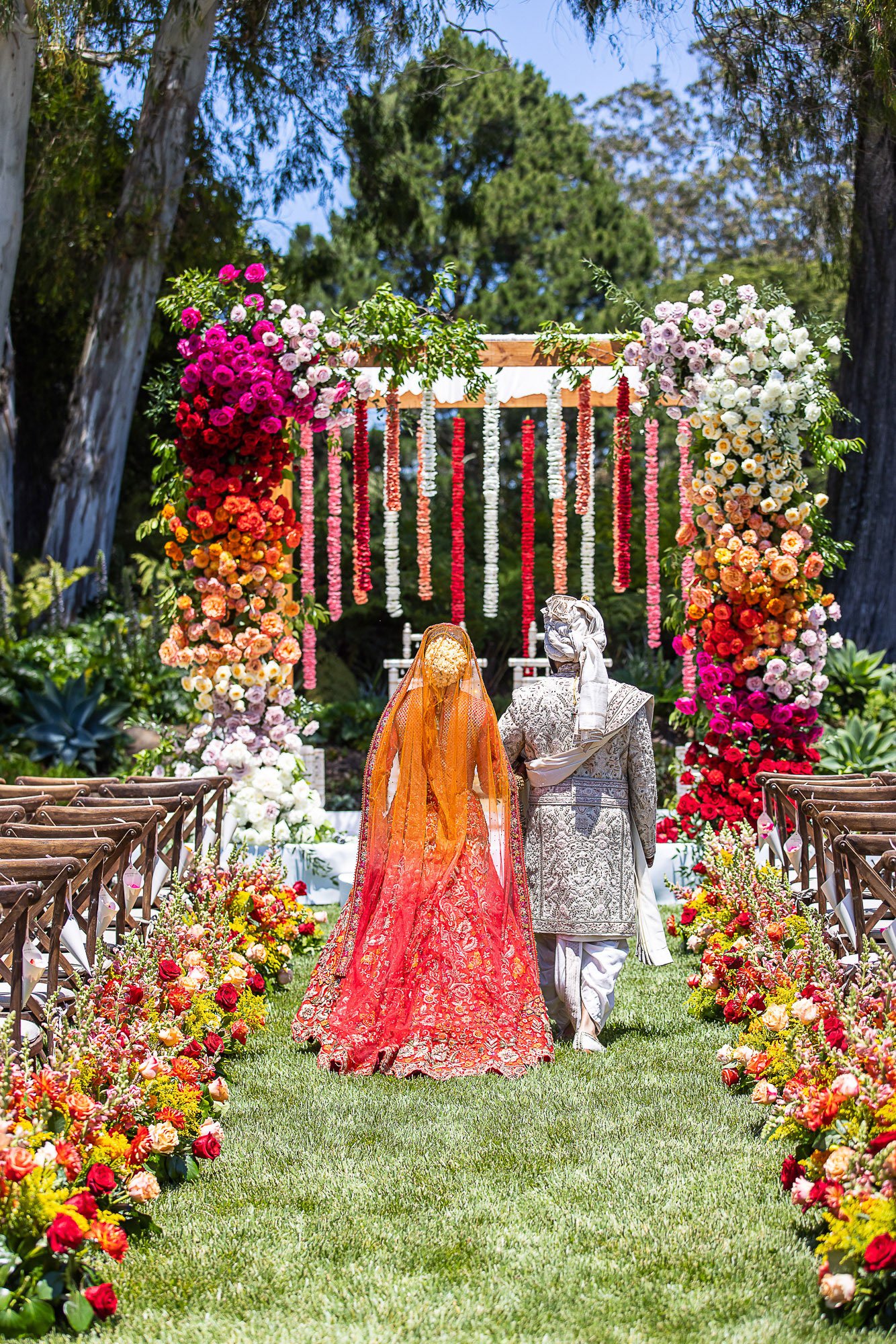 023-san-francisco-botanical-gardens--academy-of-sciences-indian-wedding.jpg
