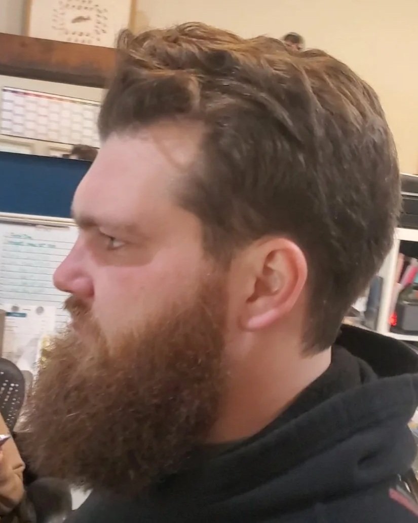 Avry+Cut.jpg