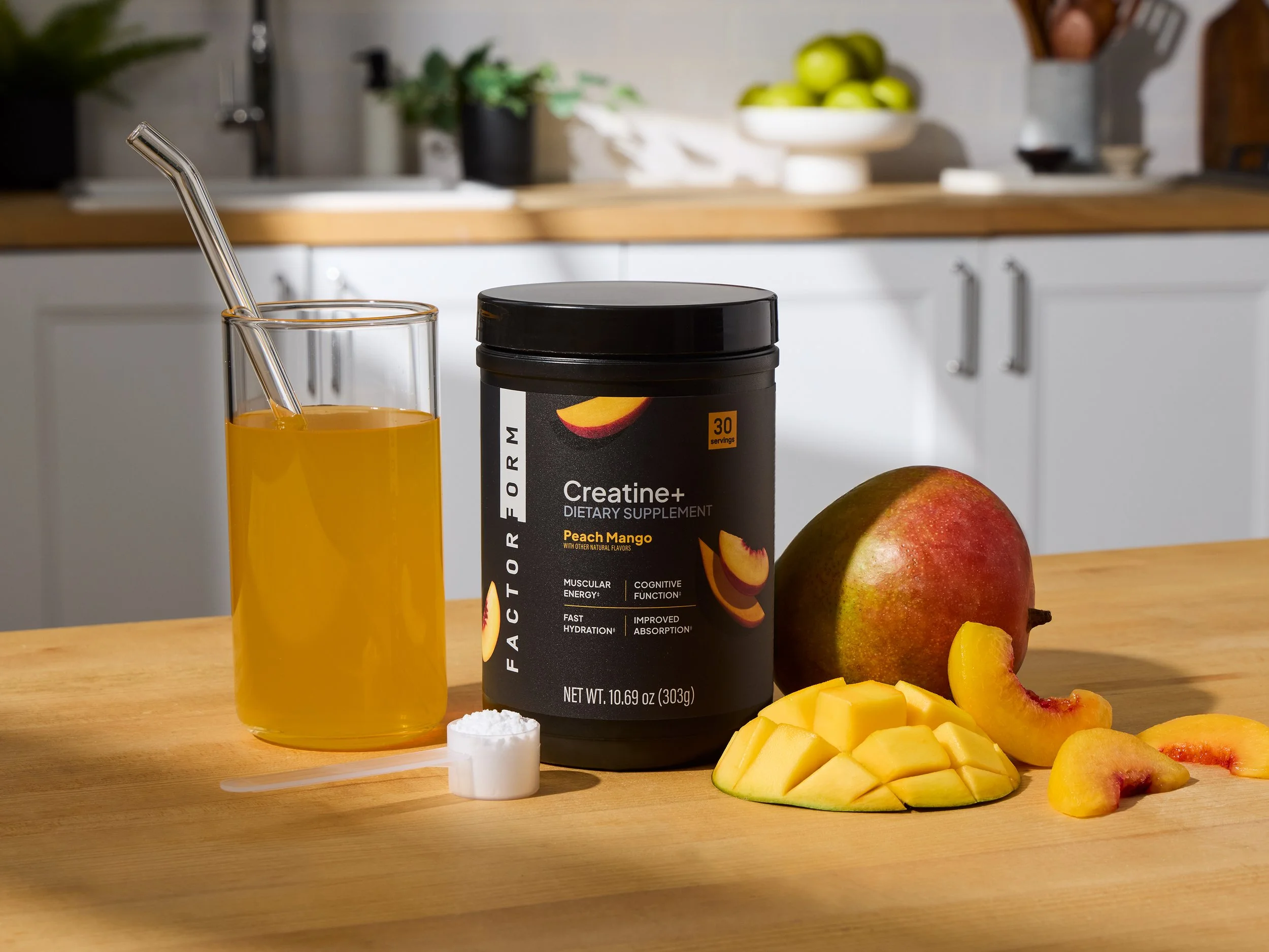 NABRAND-31075_FAForm_Creatine+ElectrolytesPowder-Photography_2025-11_Shot08.jpg