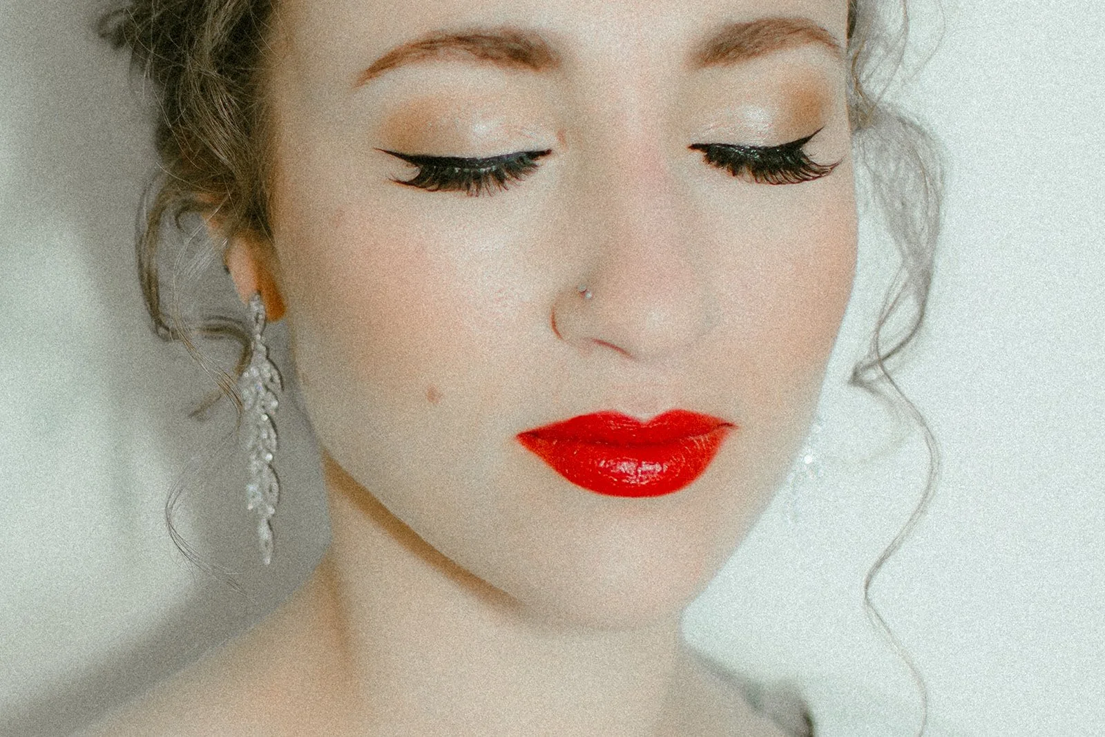 by Demri Rayanne - Bride with effortless hair and natural makeup during a Maui Beach elopement